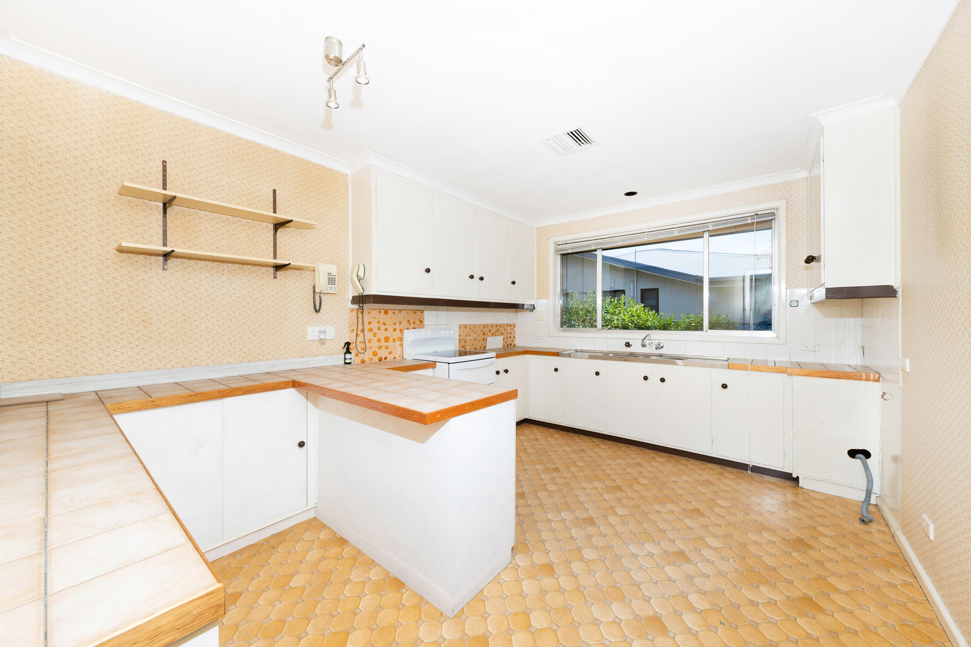 3 Byrnes Place, Curtin ACT 2605, Curtin - Thumbnail 8