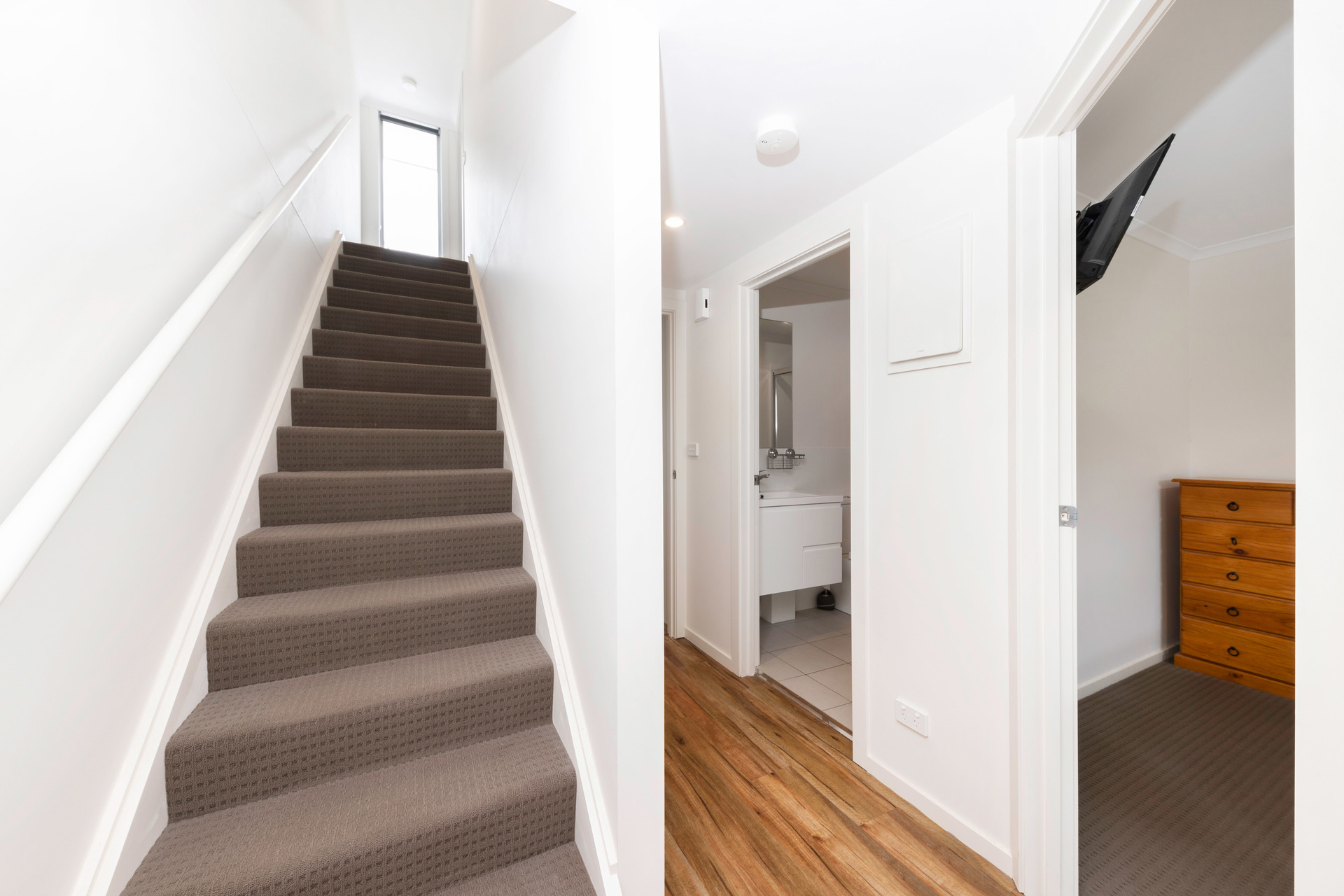 4/6 Tasman Place, Lyons ACT 2606, Lyons - Thumbnail 7