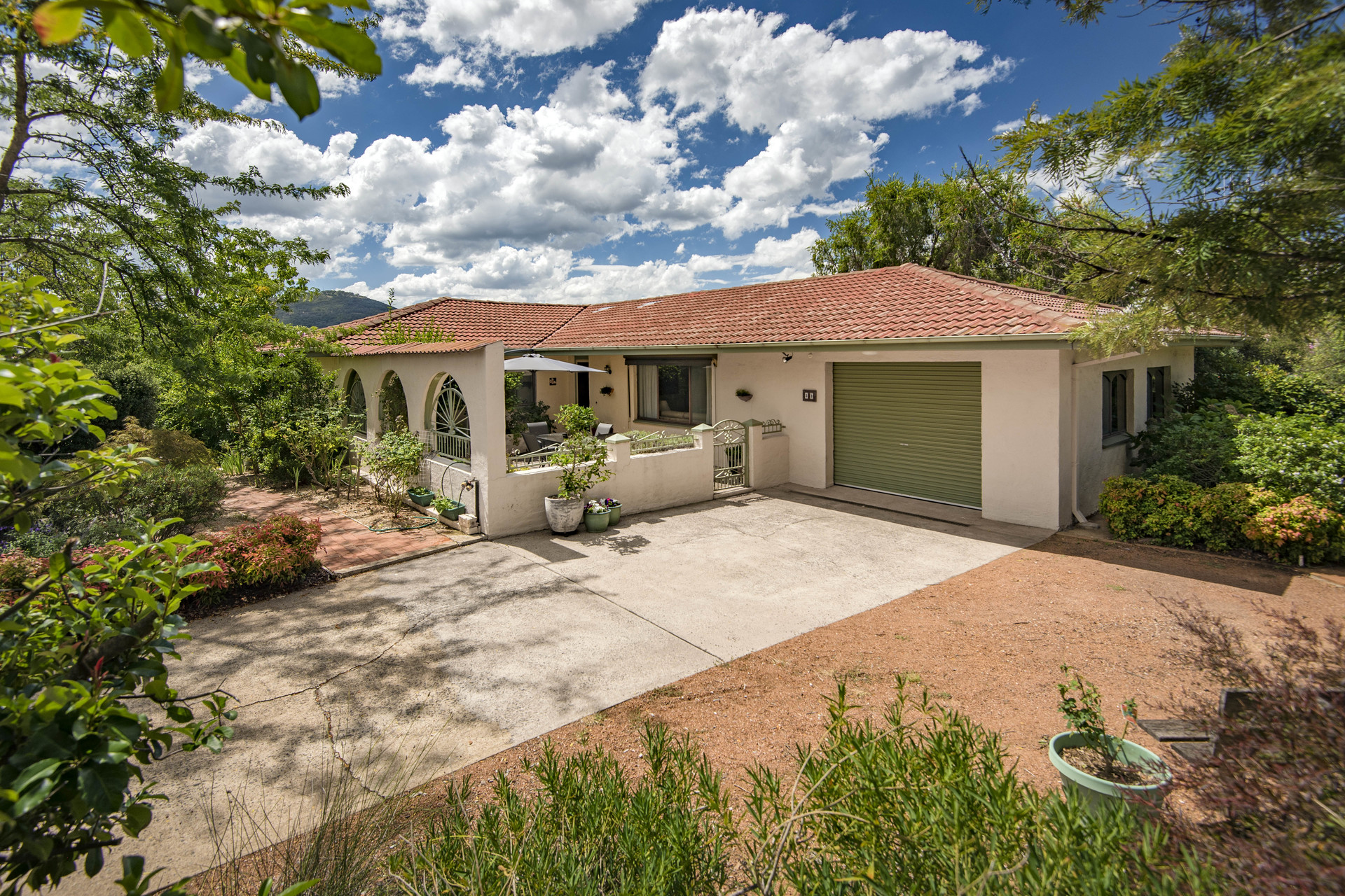 33 Fincham Crescent, Wanniassa ACT 2903, Wanniassa - Thumbnail 2