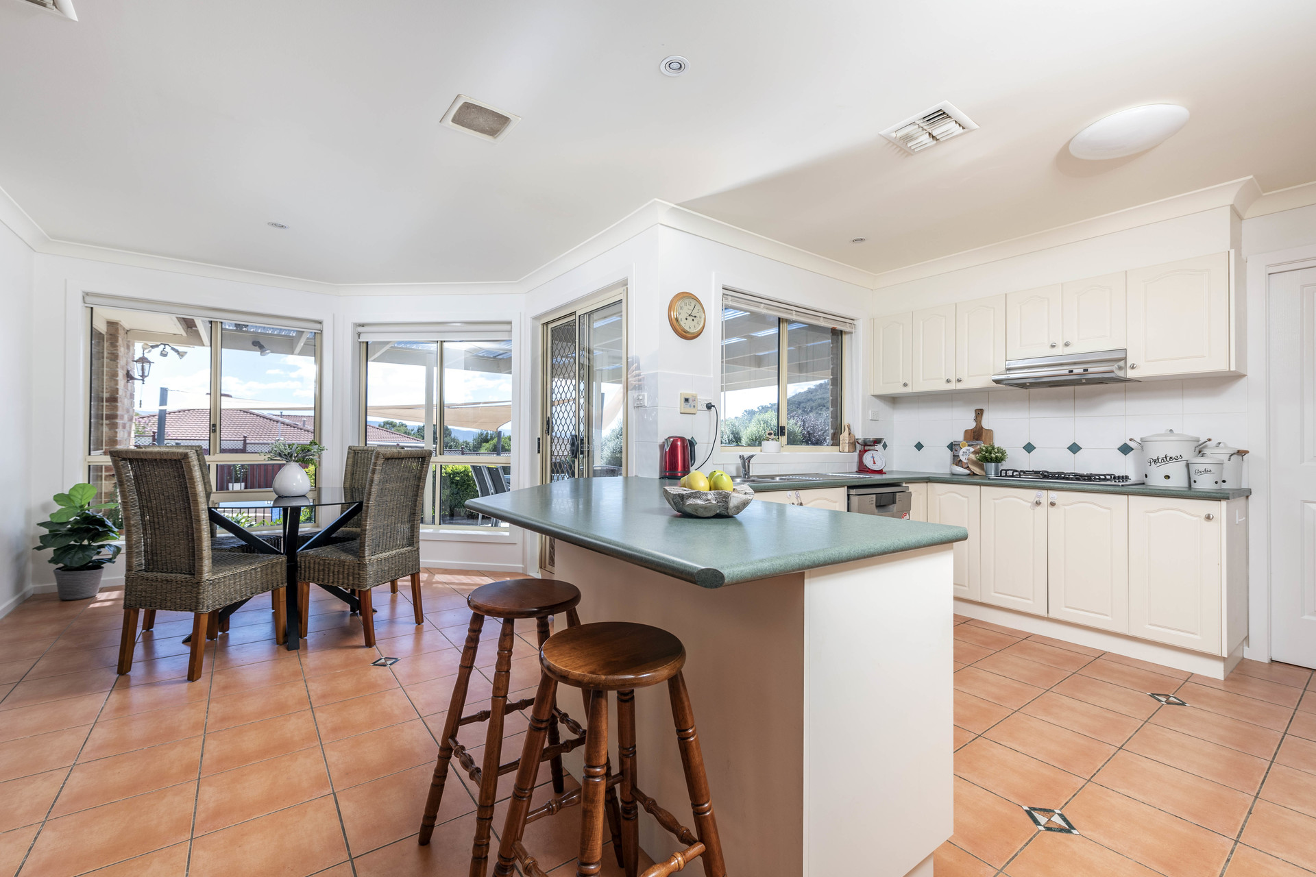 20 Jane Sutherland Street, Conder ACT 2906, Conder - Thumbnail 4