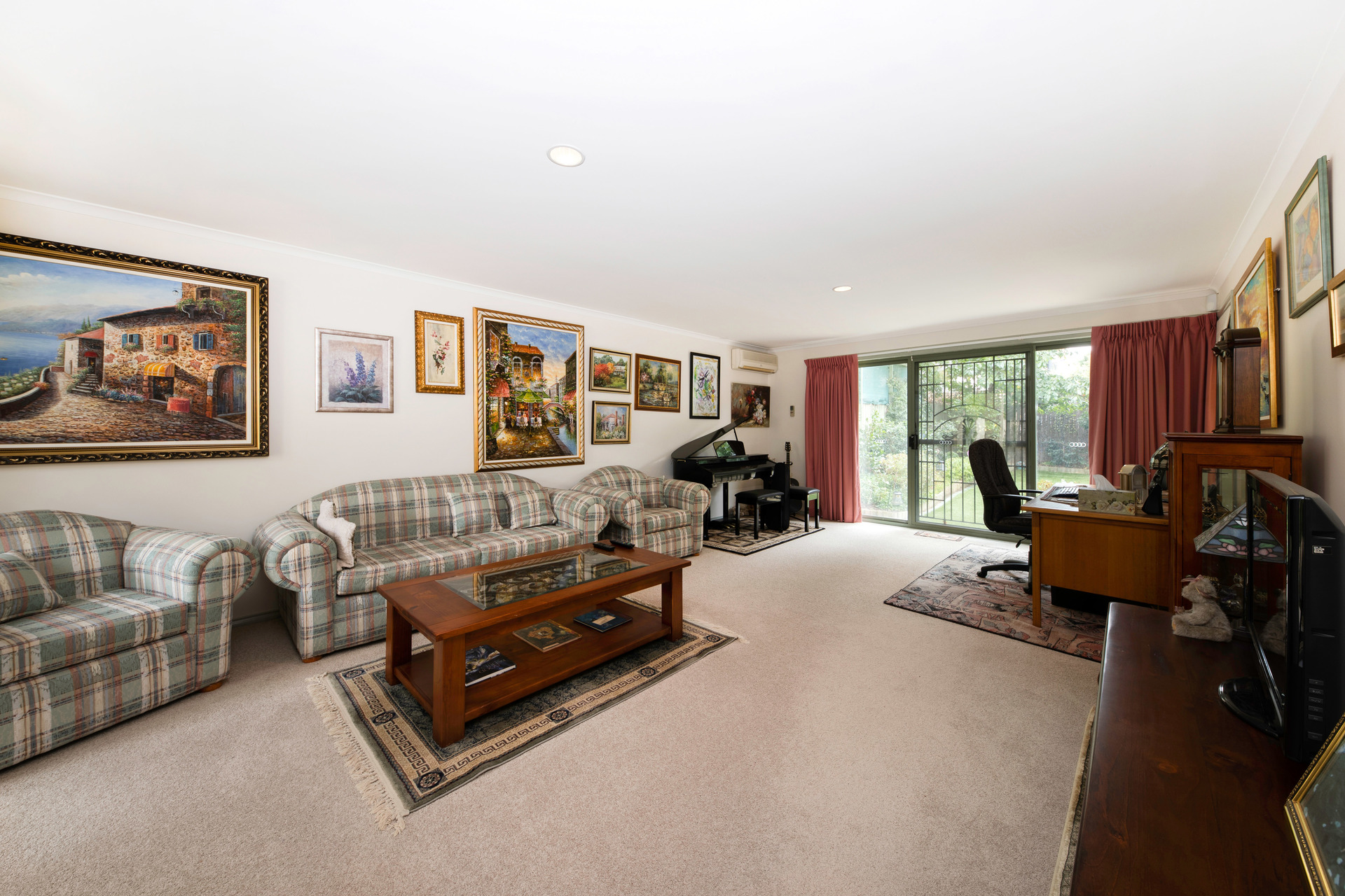 8 Brooker Street, Bonython ACT 2905, Bonython - Thumbnail 7