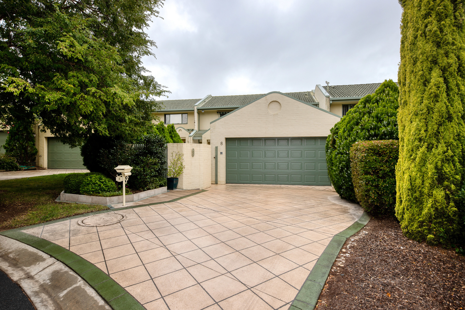 8 Brooker Street, Bonython ACT 2905, Bonython - Thumbnail 2