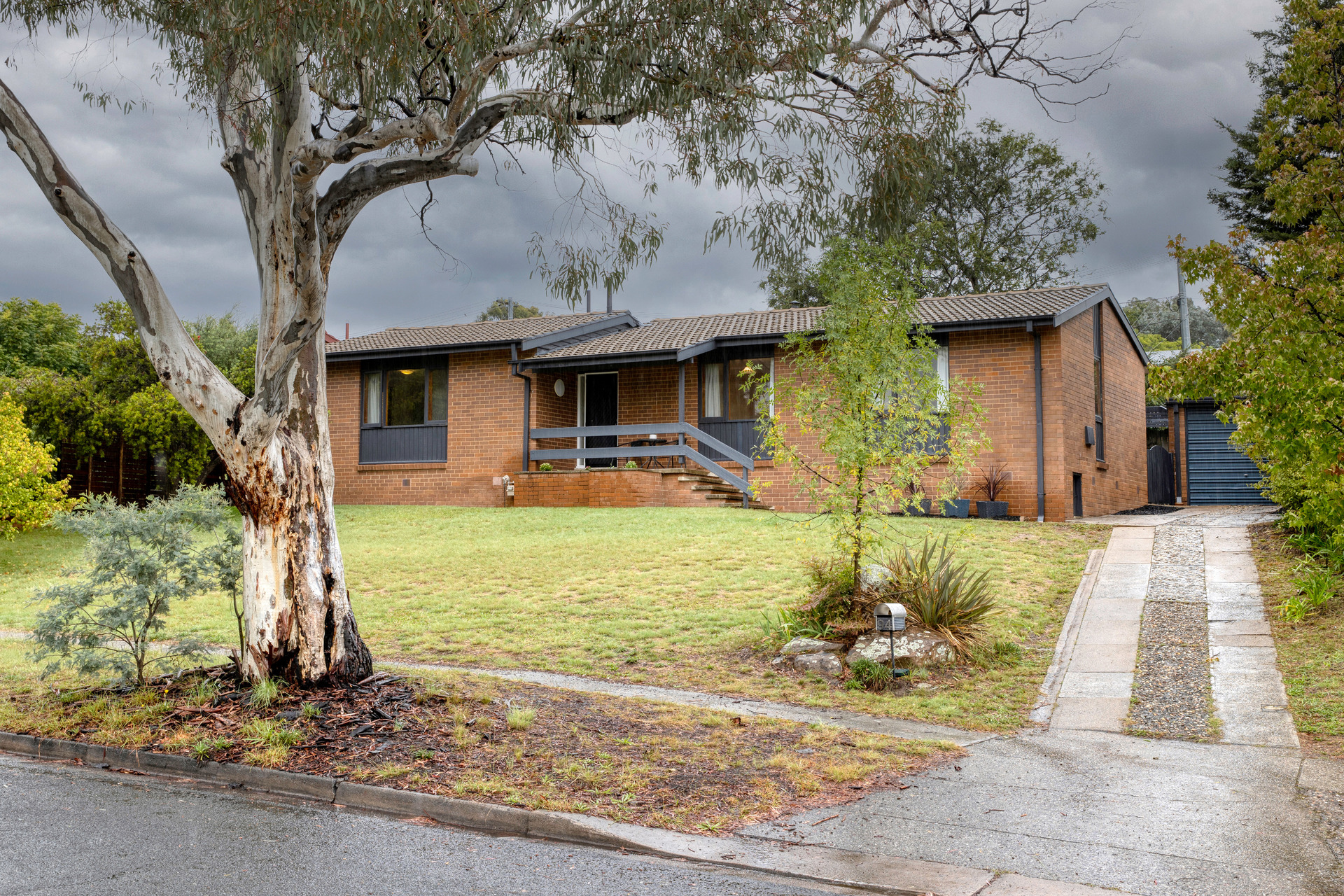 94 Lambrigg Street, Farrer ACT 2607, Farrer - Thumbnail 2