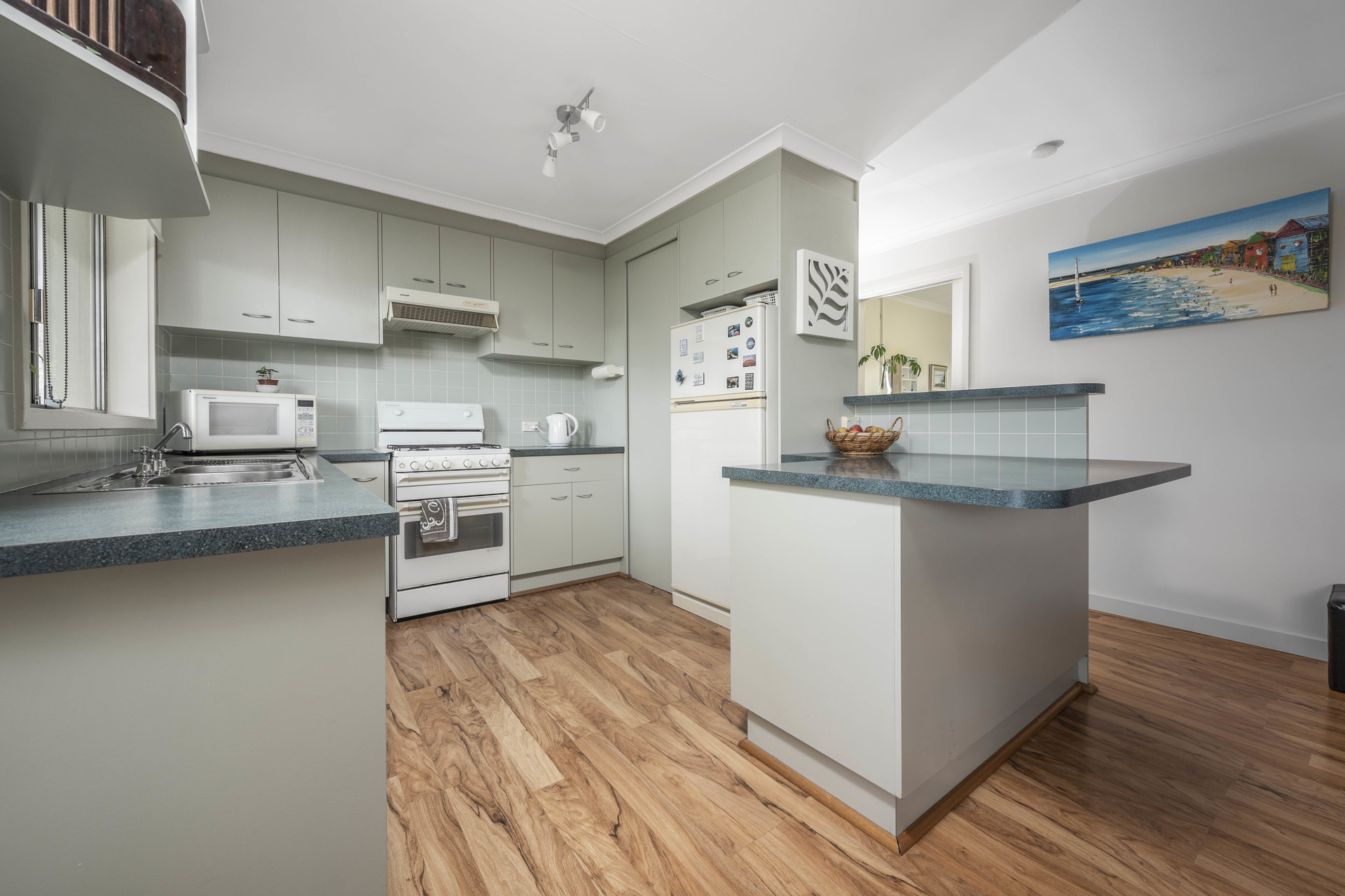 13 Gledden Street, Chifley ACT 2606, Chifley - Thumbnail 6