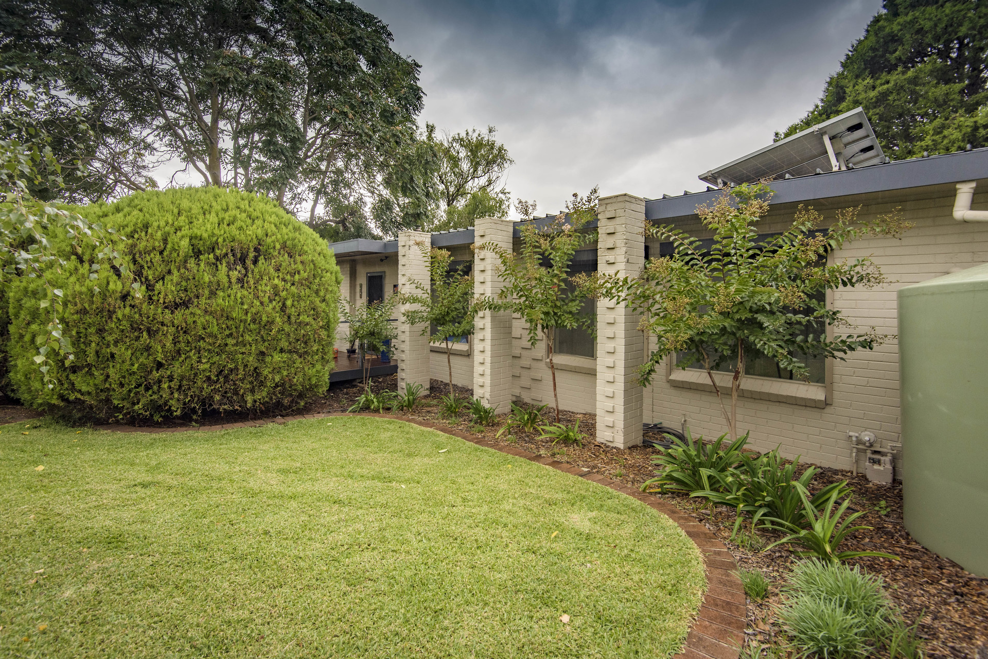 13 Gledden Street, Chifley ACT 2606, Chifley - Thumbnail 3