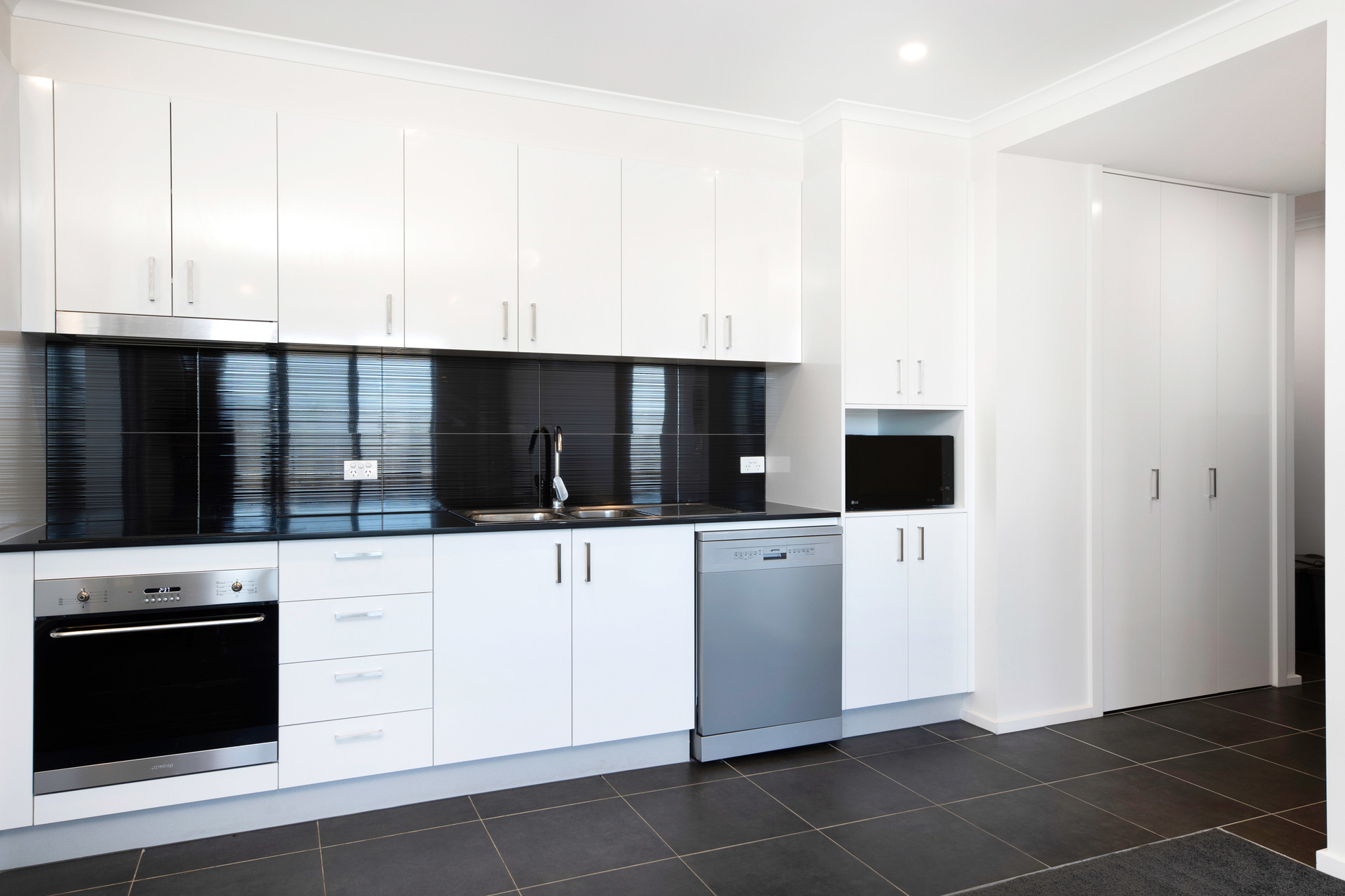 29/77 Gozzard Street, Gungahlin ACT 2912, Gungahlin - Thumbnail 4