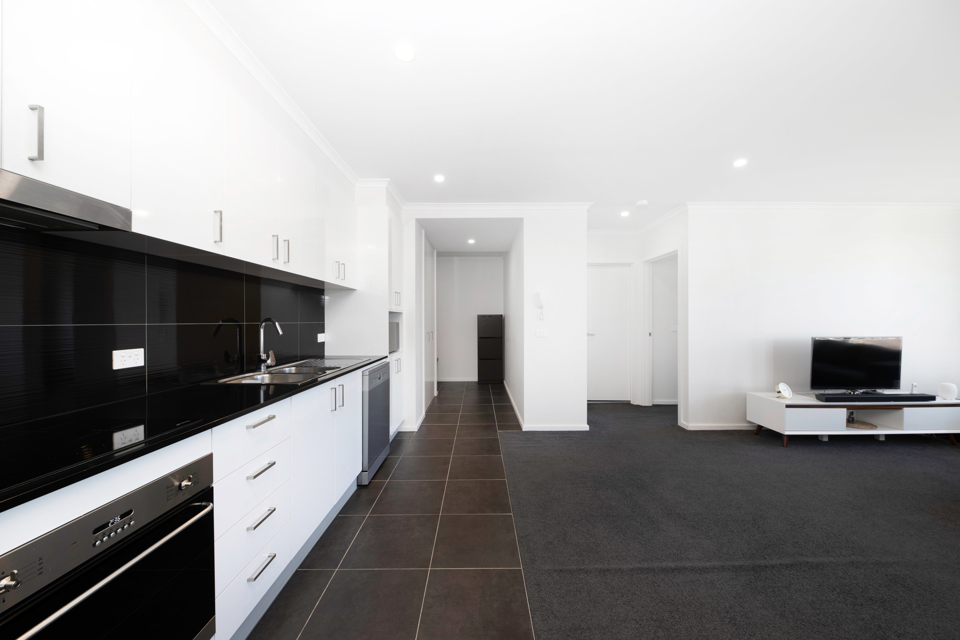 29/77 Gozzard Street, Gungahlin ACT 2912, Gungahlin - Thumbnail 3