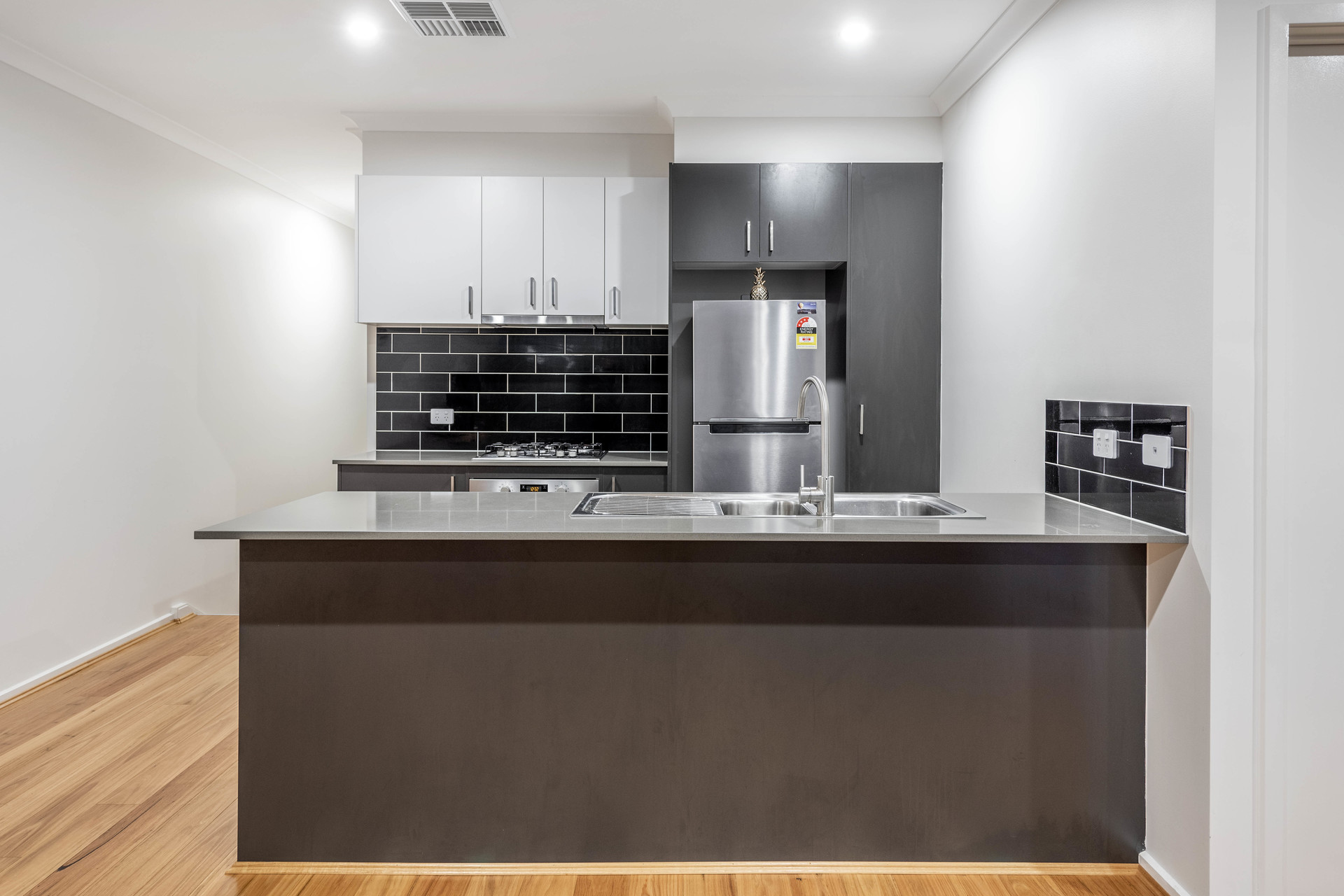 53/4 Pearlman Street, Coombs ACT 2611, Coombs - Thumbnail 5