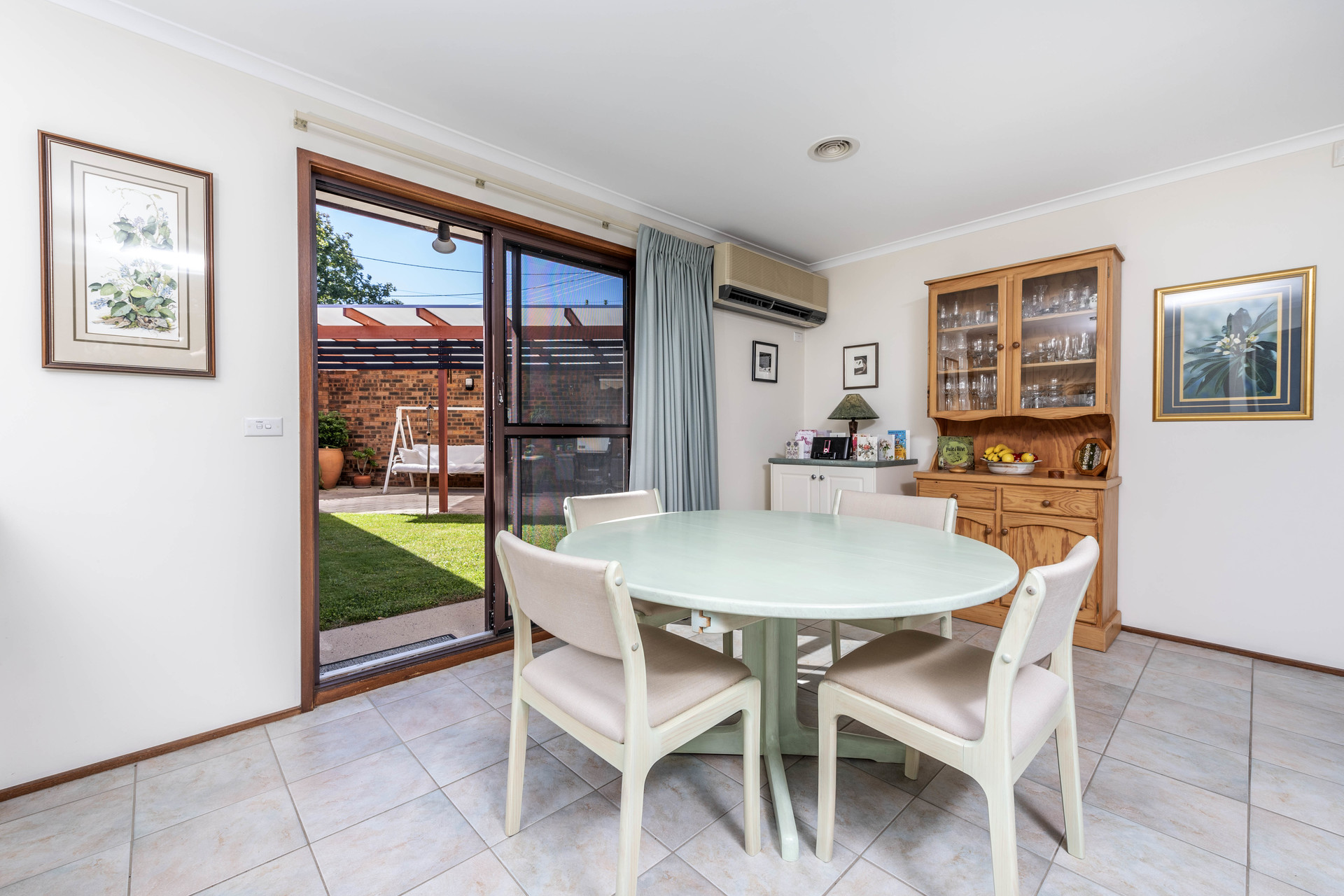 44 Chataway Crescent, Fadden ACT 2904, Fadden - Thumbnail 6