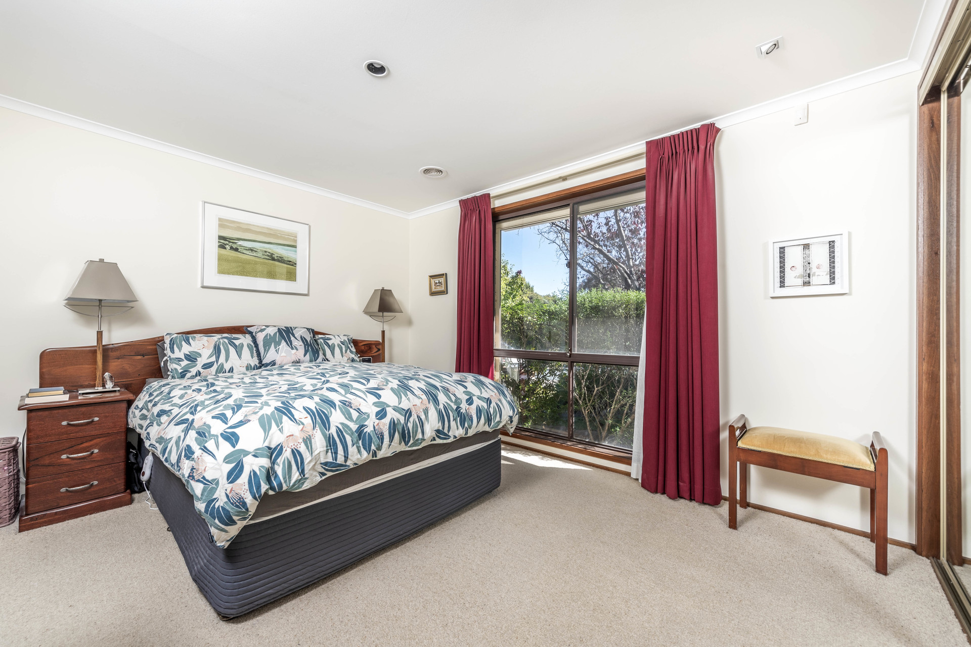 44 Chataway Crescent, Fadden ACT 2904, Fadden - Thumbnail 8