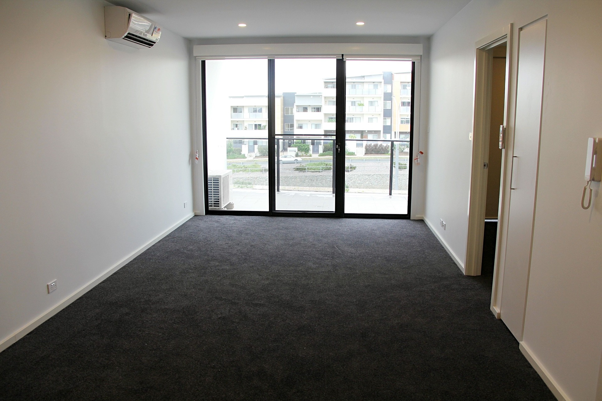 75/2 Newchurch Street, Coombs ACT 2611, Coombs - Thumbnail 2