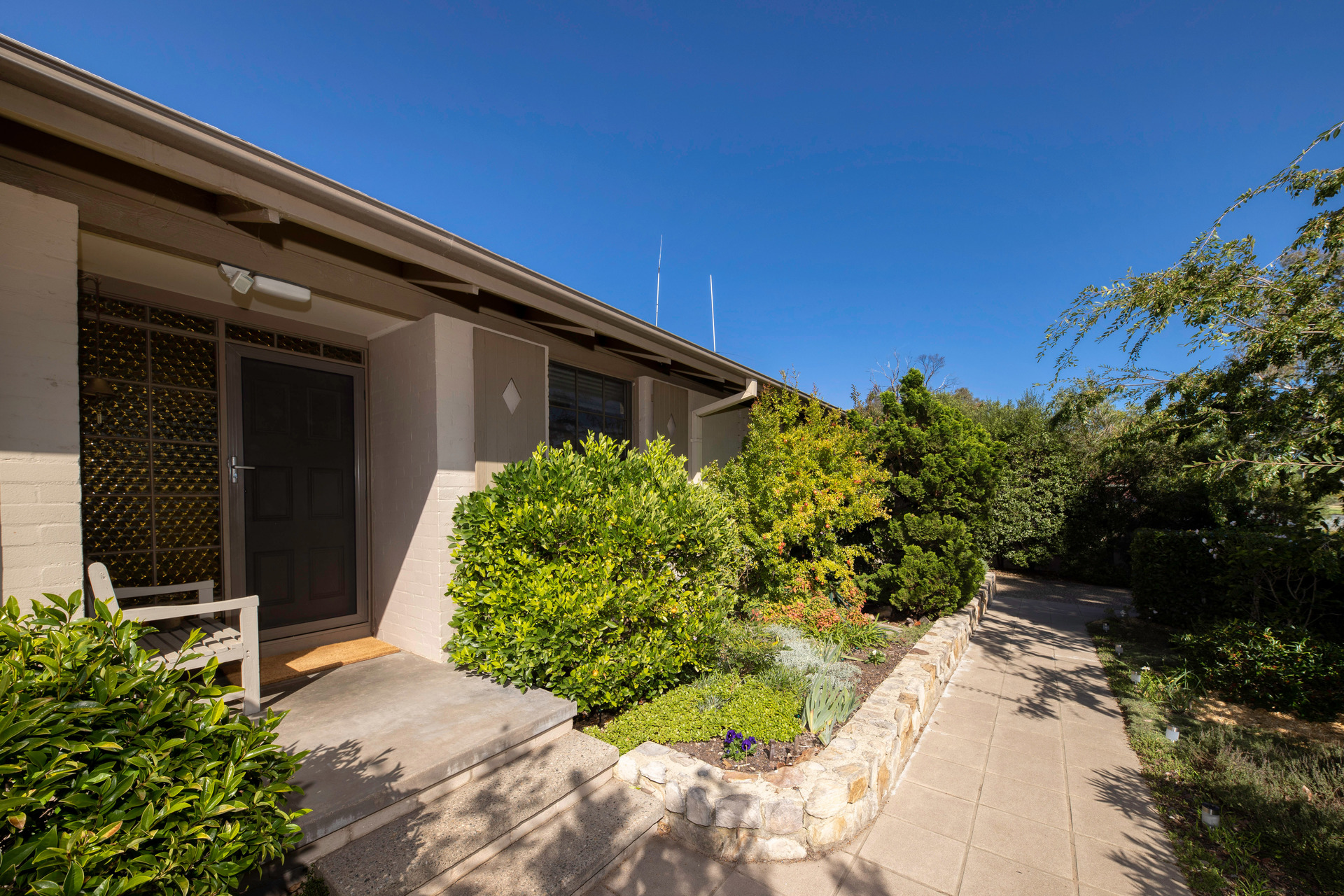 148 Dixon Drive, Holder ACT 2611, Holder - Thumbnail 2