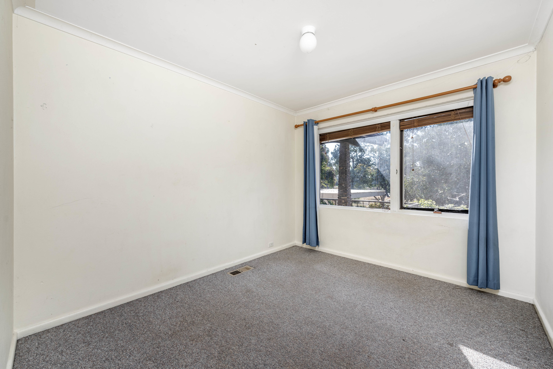 205 Hindmarsh Drive, Rivett ACT 2611, Rivett - Thumbnail 6