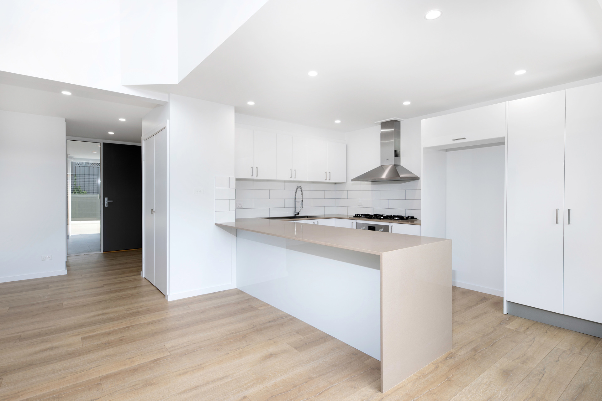 2/15 Hurley Street, Mawson ACT 2607, Mawson - Thumbnail 3