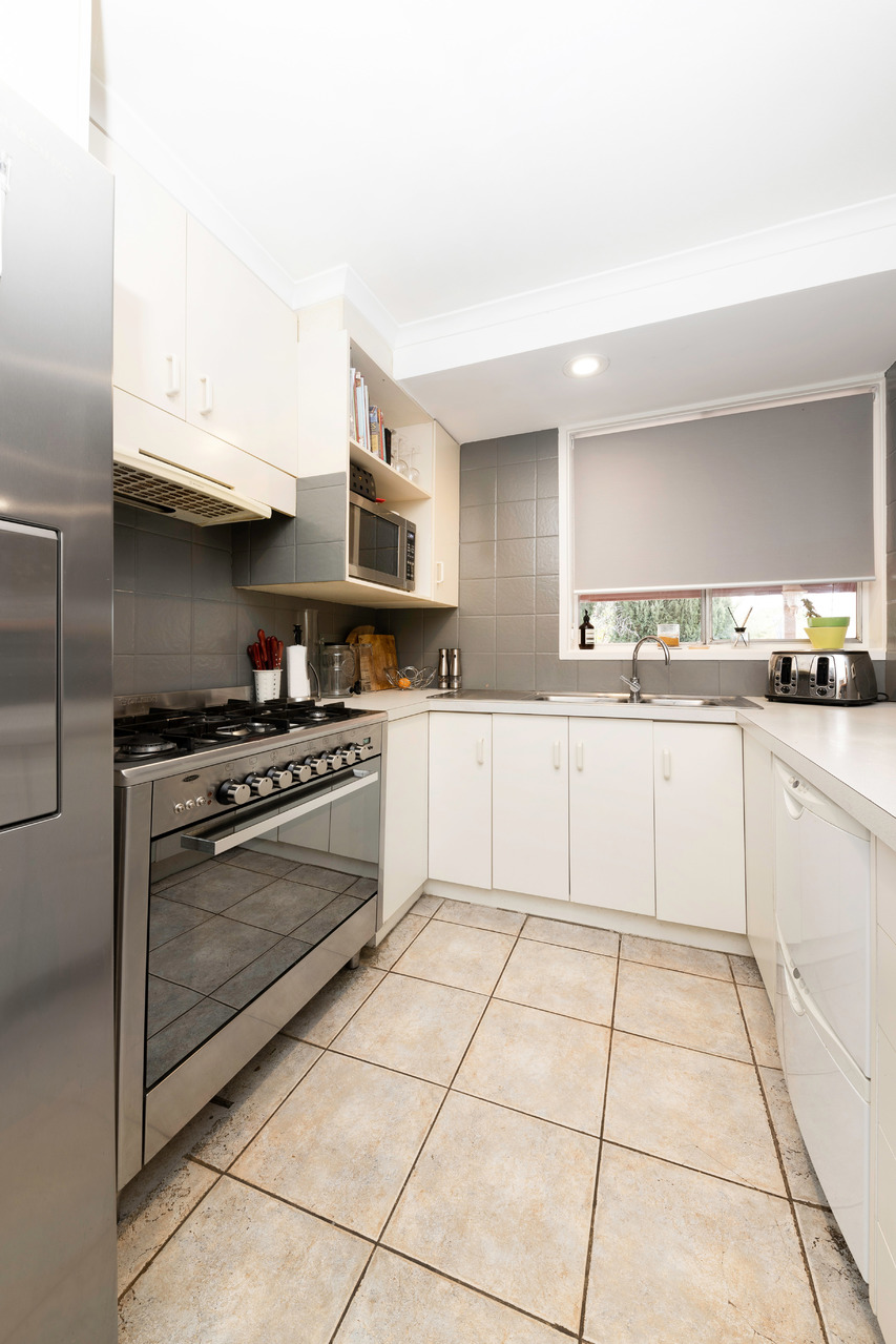 19 Embley Street, Holder ACT 2611, Holder - Thumbnail 7