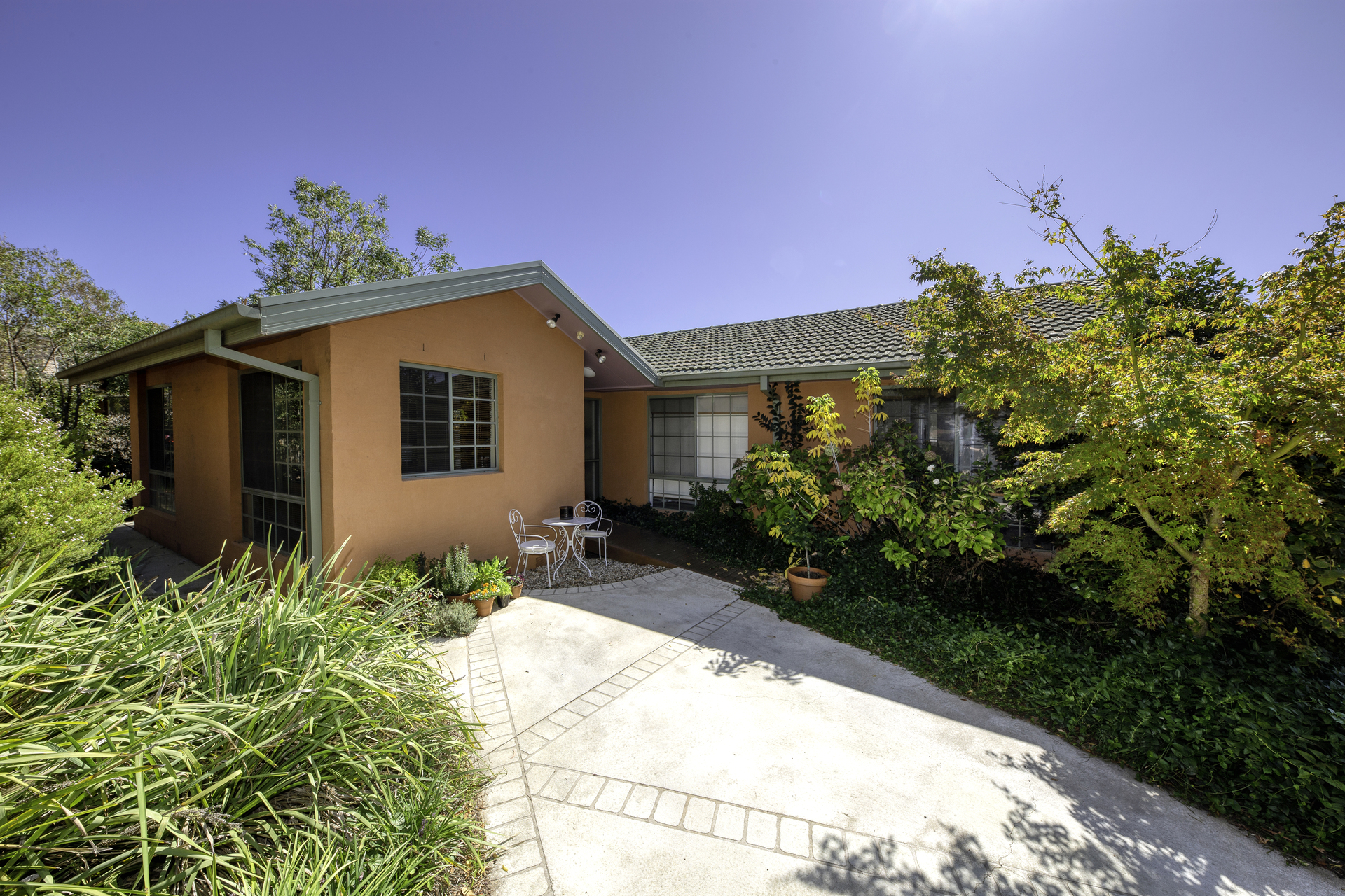 22 Kidston Crescent, Curtin ACT 2605, Curtin - Thumbnail 2