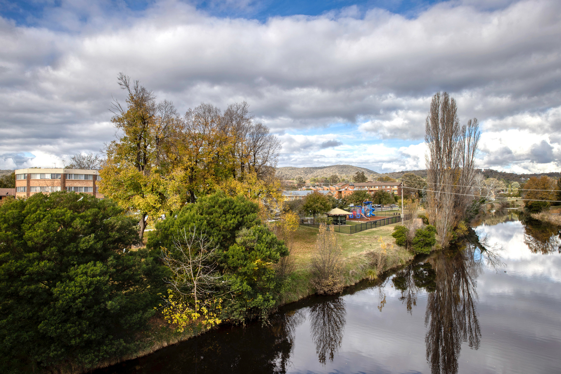 11/18 Trinculo Place, Queanbeyan NSW 2620, Queanbeyan - Thumbnail 2