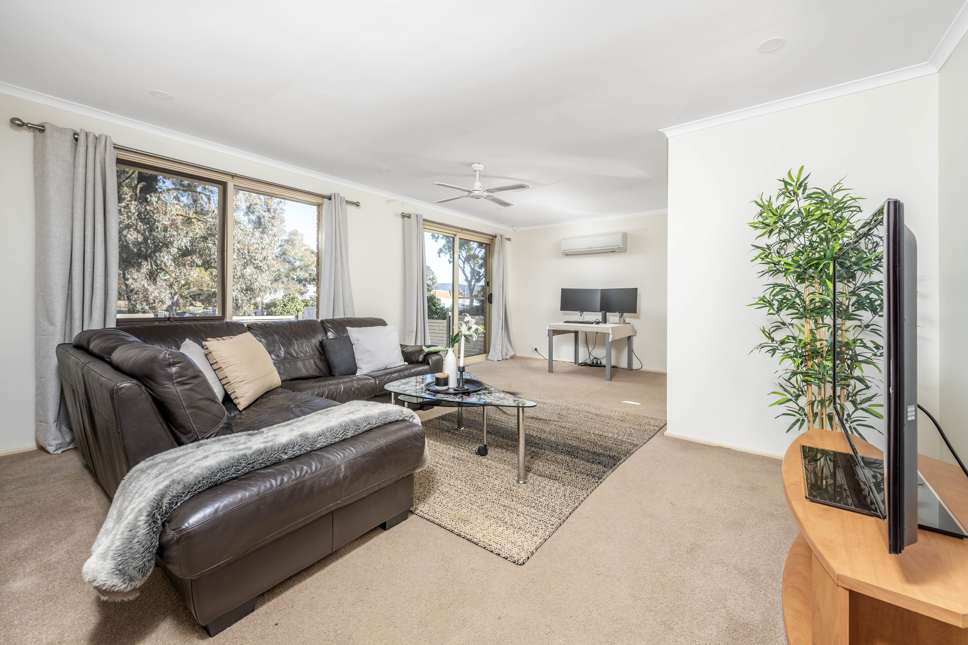 1 Spiers Place, Wanniassa ACT 2903, Wanniassa - Thumbnail 2