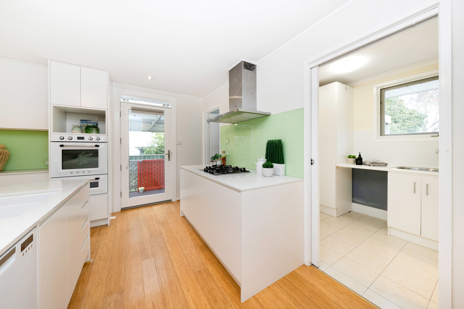 2 Thorn Place, Curtin ACT 2605, Curtin - Thumbnail 6