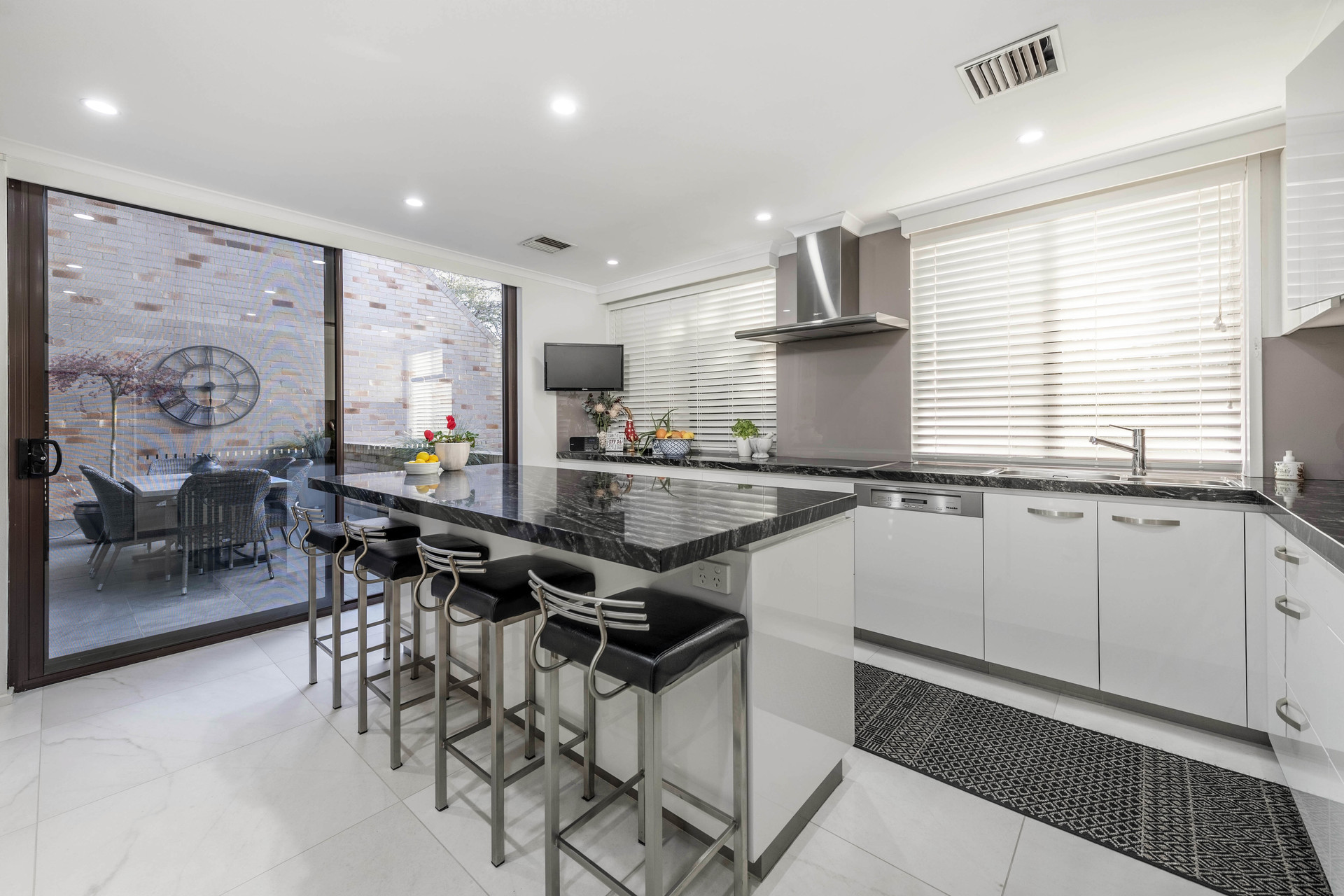 12/24 Telopea Park, Kingston ACT 2604, Kingston - Thumbnail 2