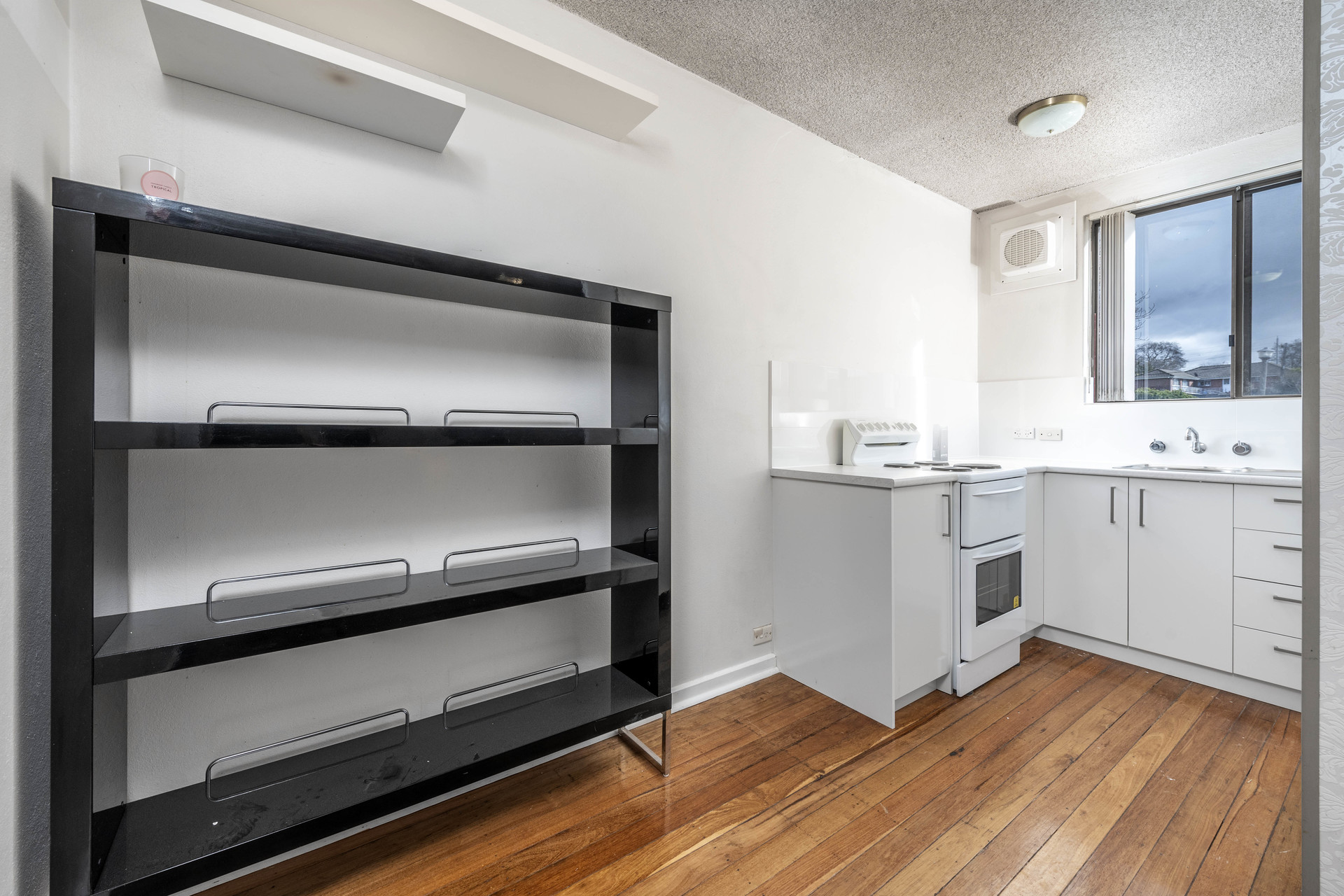 2/16 Walsh Place, Curtin ACT 2605, Curtin - Thumbnail 3