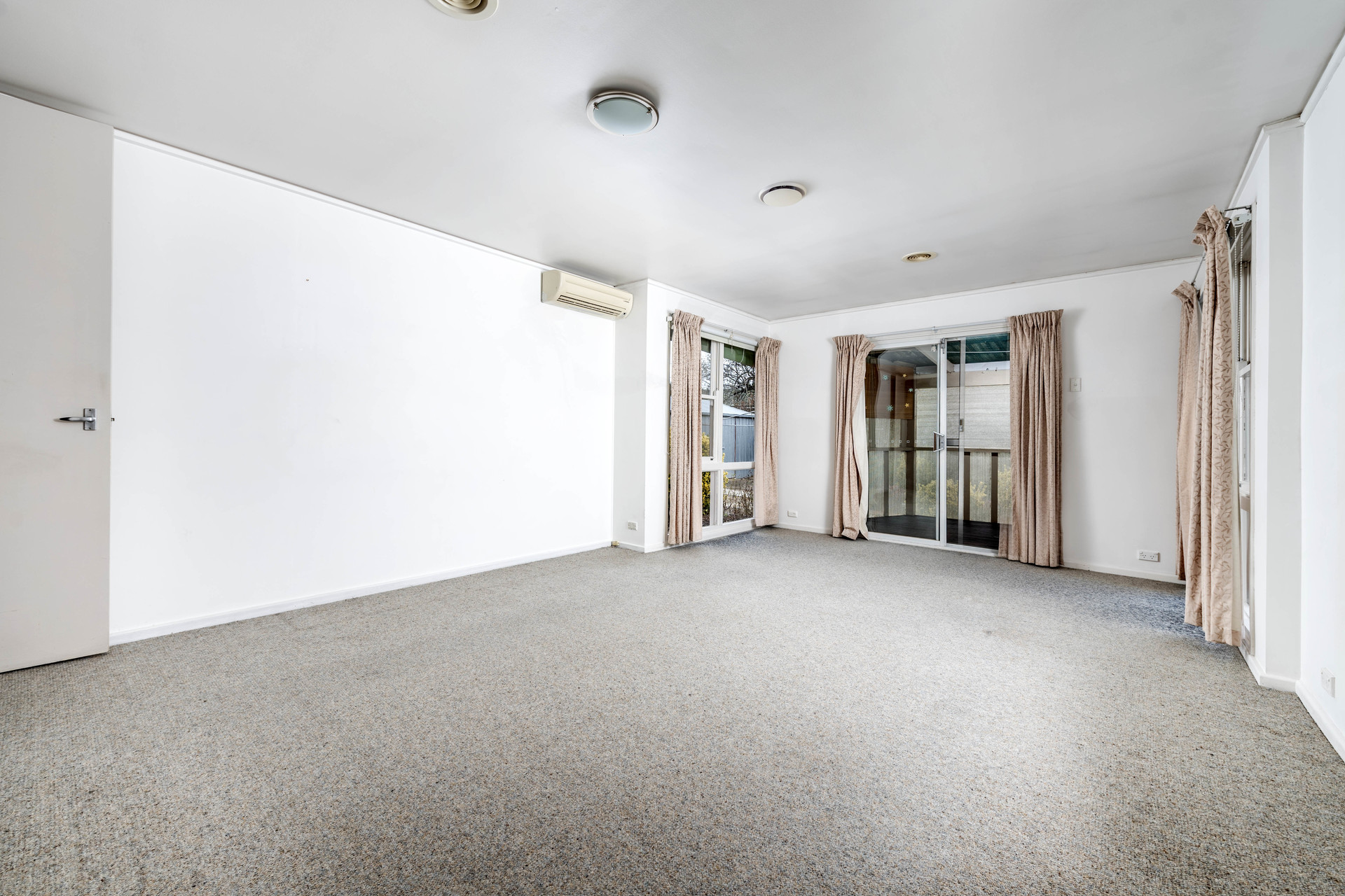 57 Throssell Street, Curtin ACT 2605, Curtin - Thumbnail 6