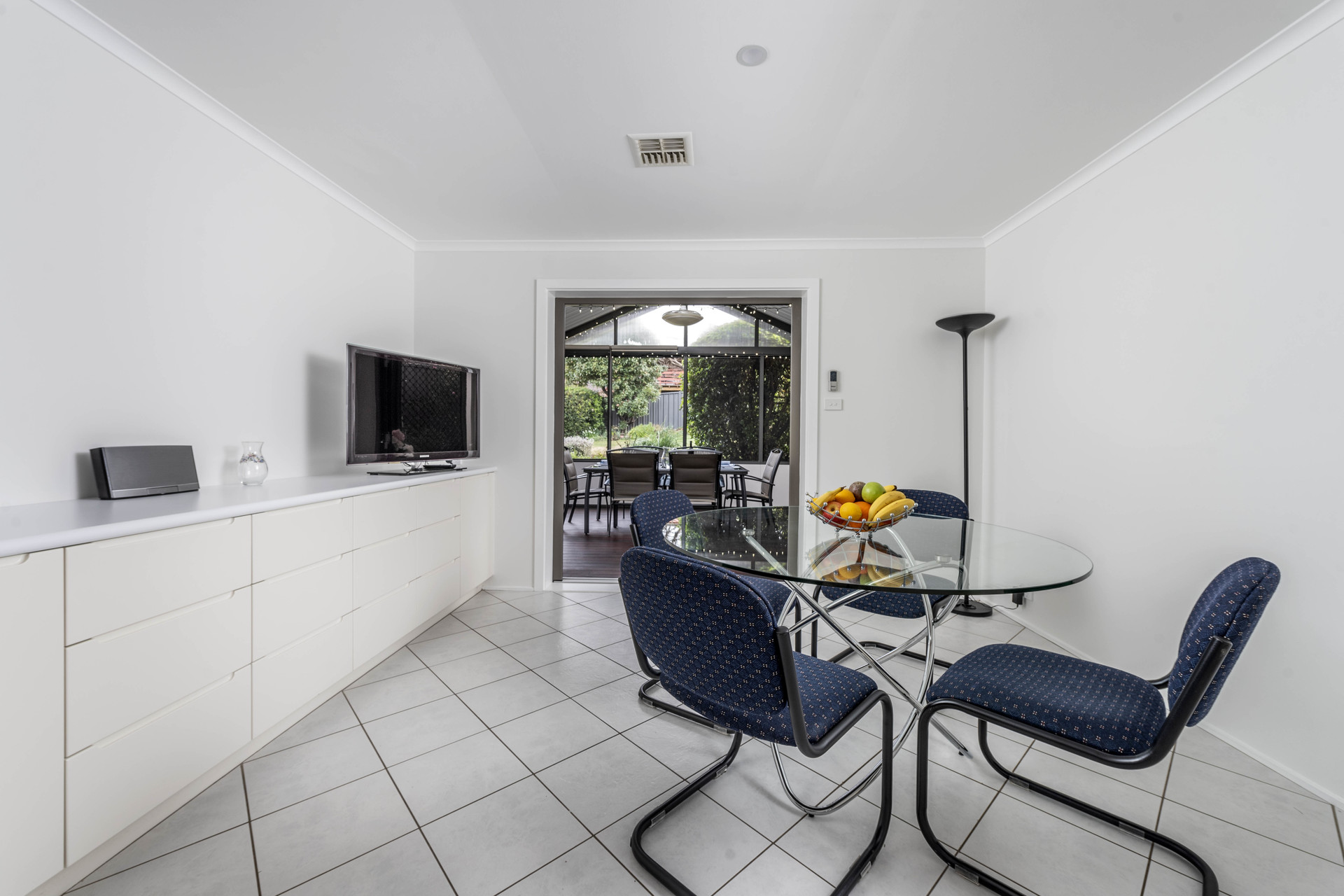 24 Badcoe Street, Gowrie ACT 2904, Gowrie - Thumbnail 6