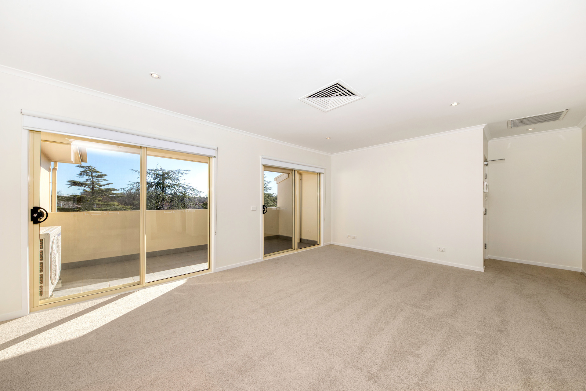 18/18 Batman Street, Braddon ACT 2612, Braddon - Thumbnail 4