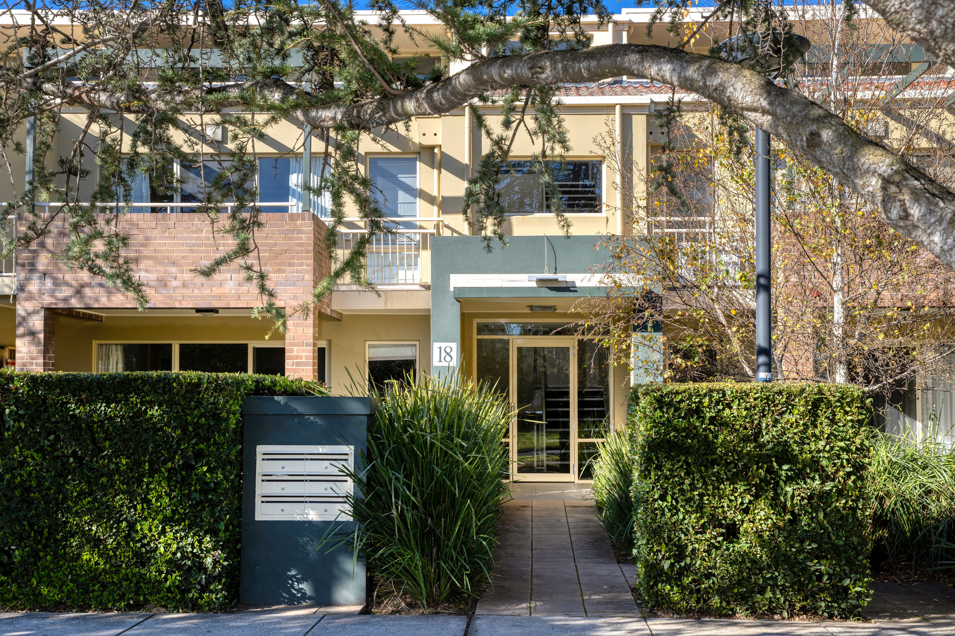 18/18 Batman Street, Braddon ACT 2612, Braddon - Thumbnail 2