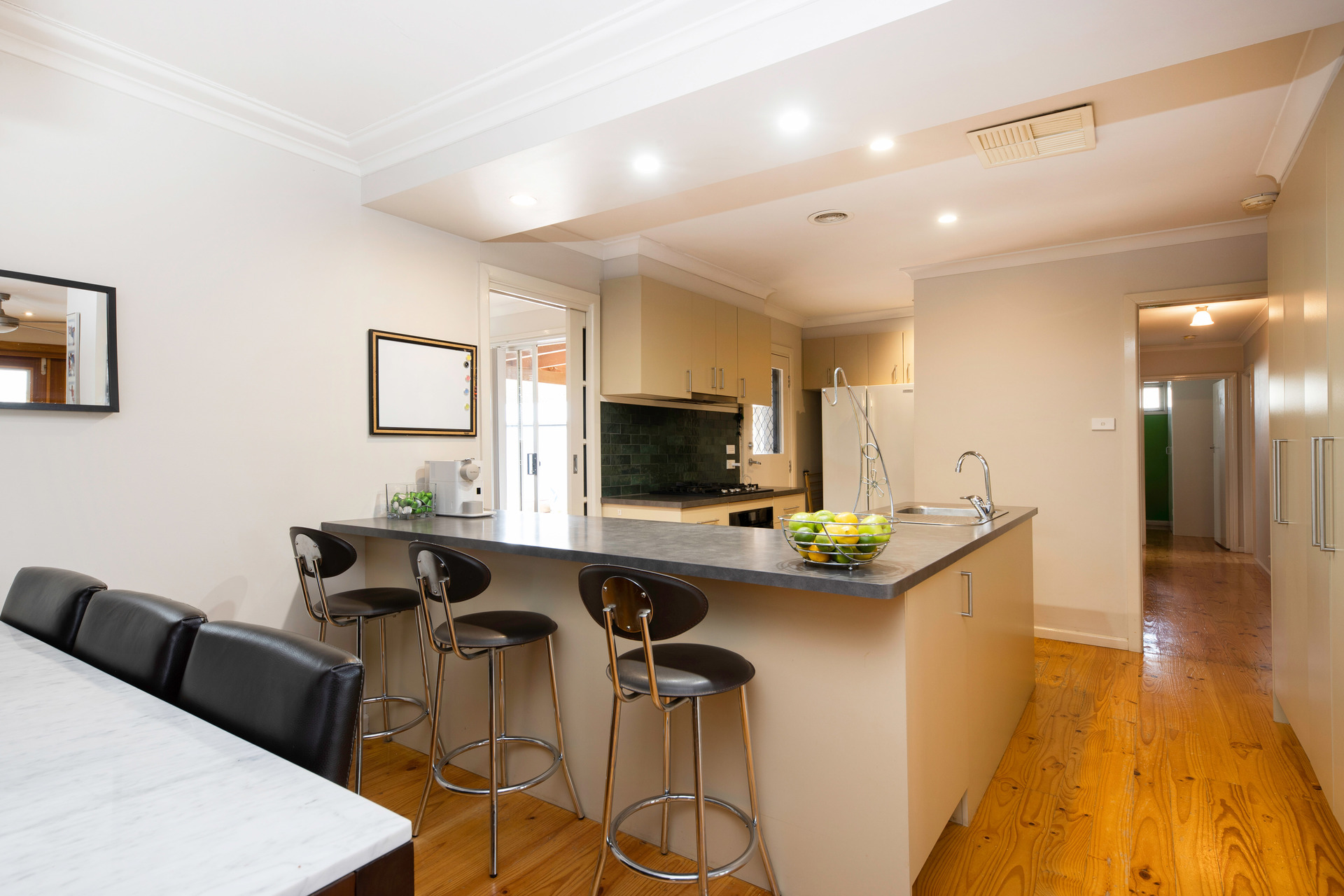 35 Kidston Crescent, Curtin ACT 2605, Curtin - Thumbnail 7