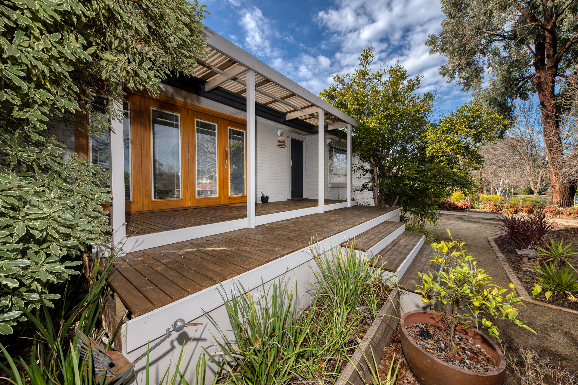 35 Kidston Crescent, Curtin ACT 2605, Curtin - Thumbnail 2