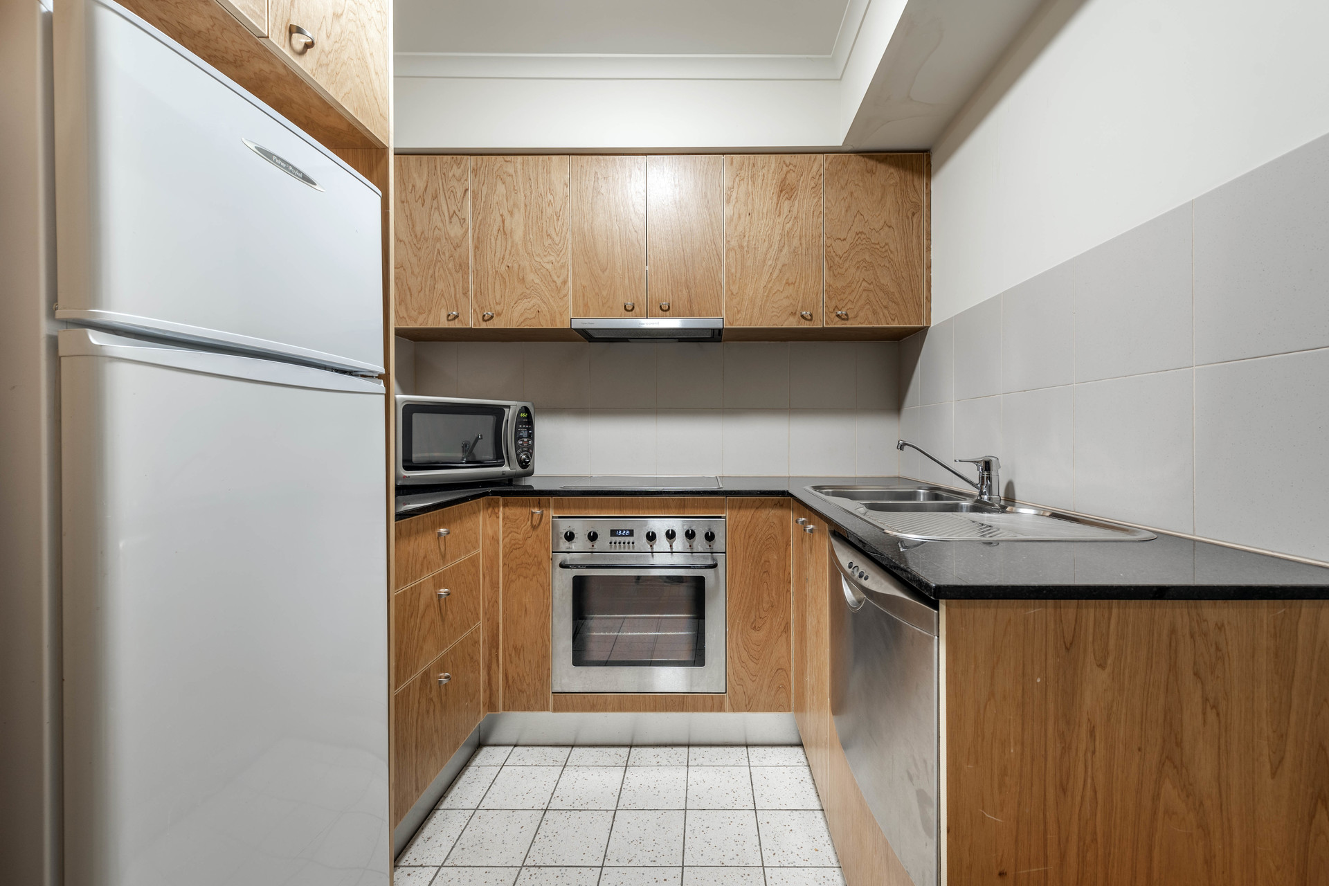 208/2 Akuna Street, City ACT 2601, City - Thumbnail 2