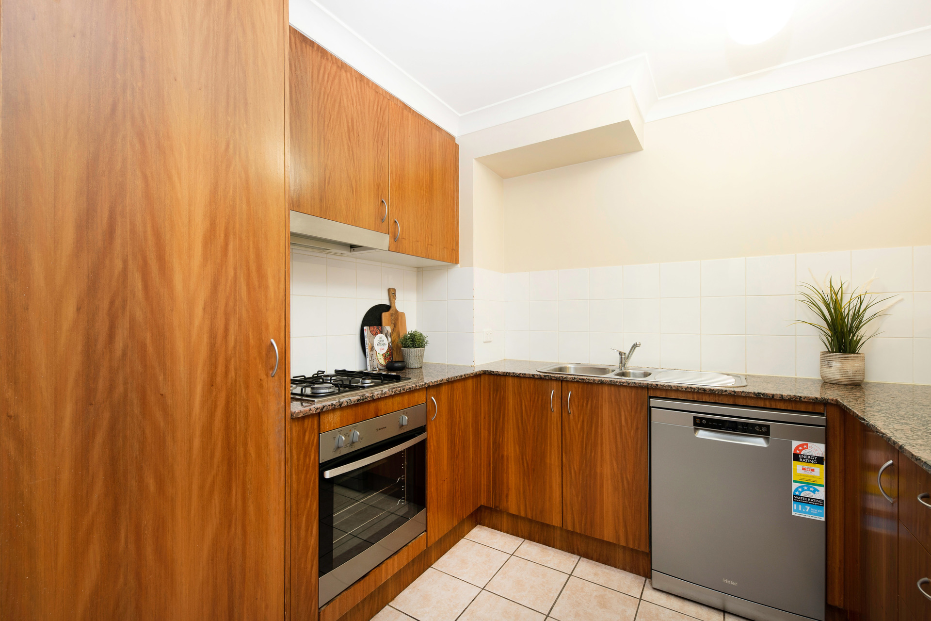 75/3 Heard Street, Mawson ACT 2607, Mawson - Thumbnail 4