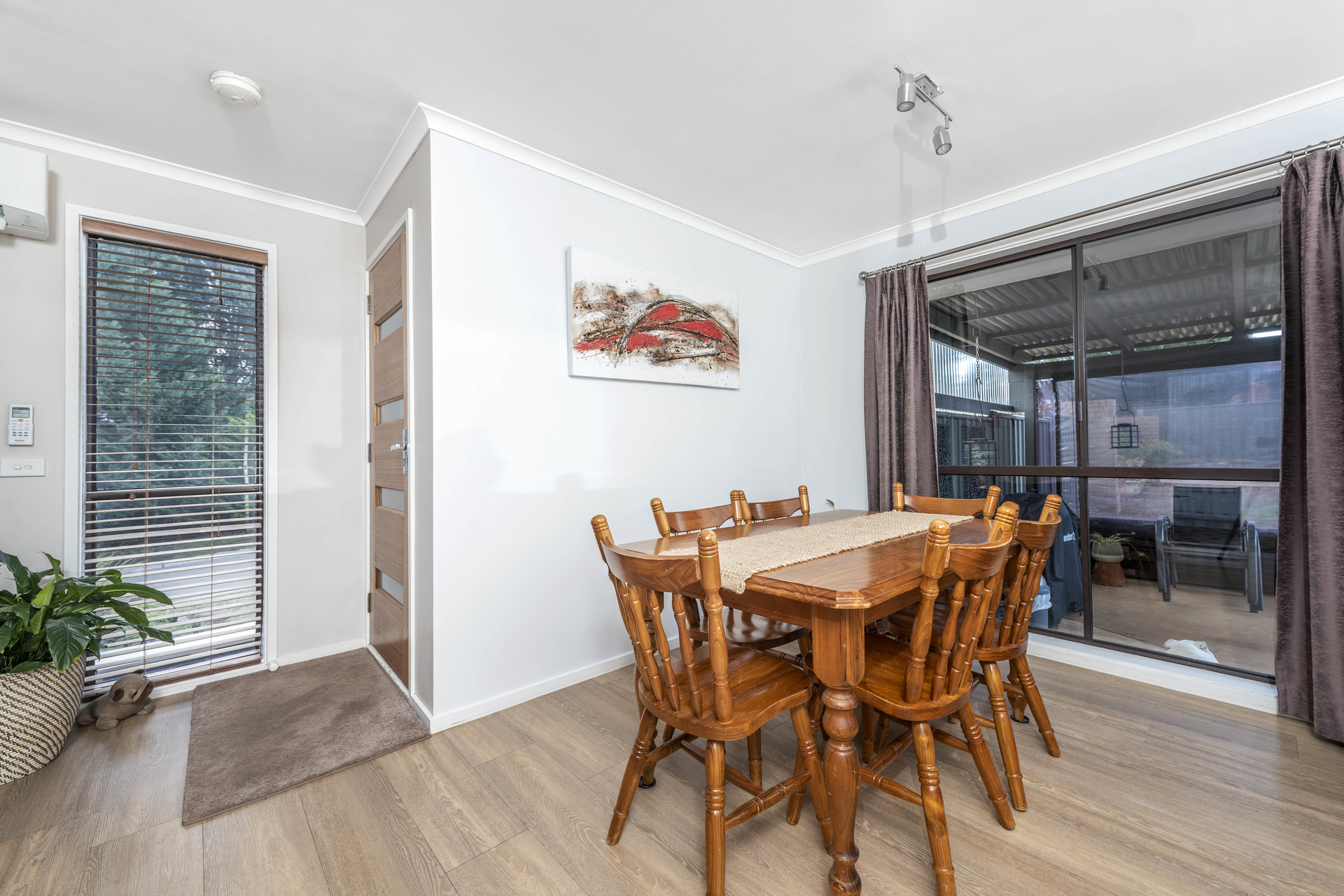 24 Wolff Crescent, Latham ACT 2615, Latham - Thumbnail 6