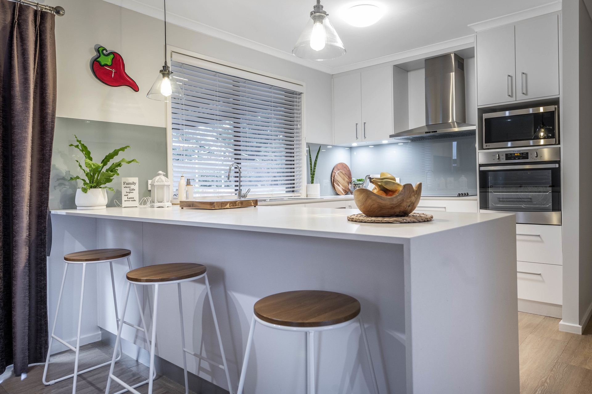 24 Wolff Crescent, Latham ACT 2615, Latham - Thumbnail 3