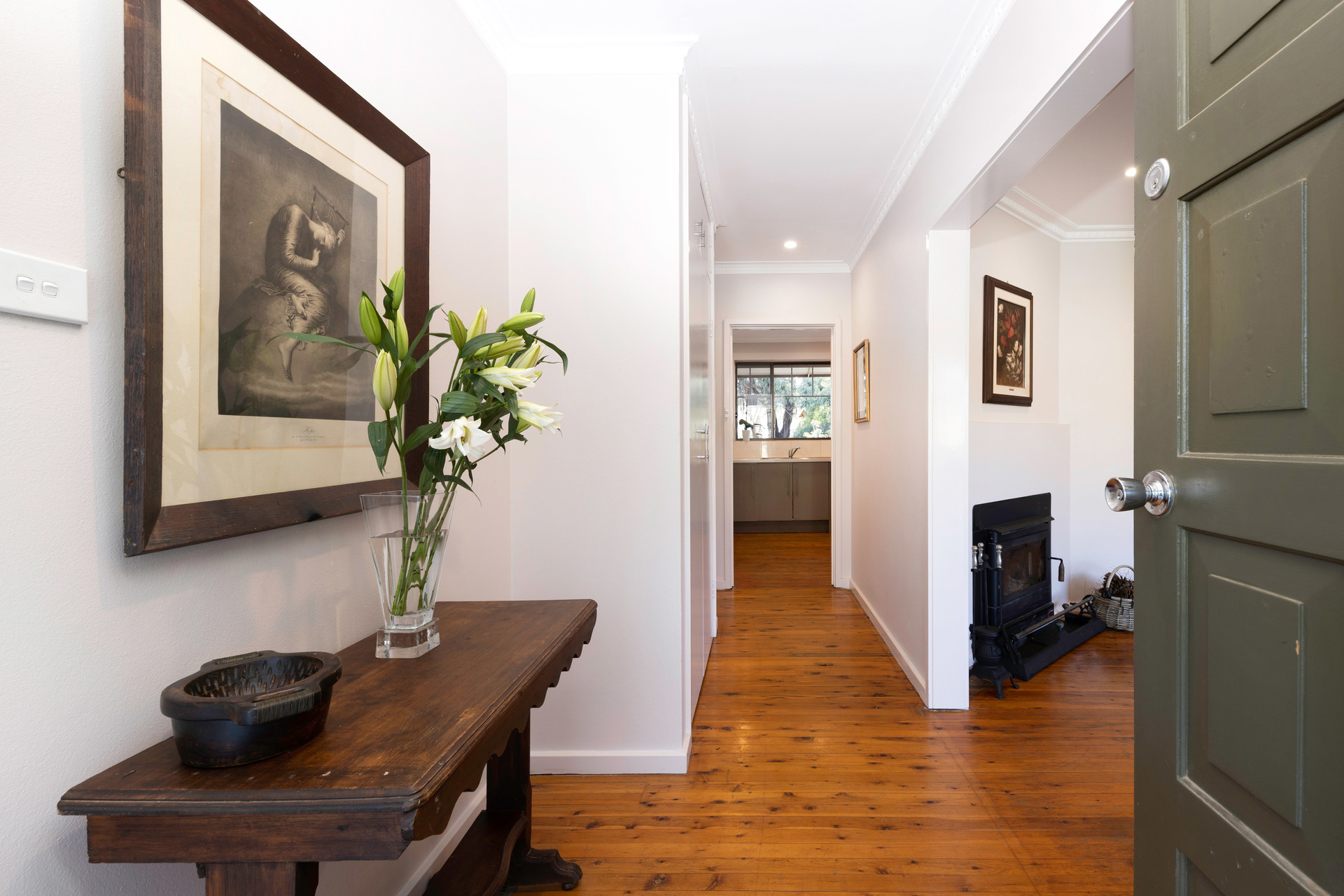 12 Morehead Street, Curtin ACT 2605, Curtin - Thumbnail 3