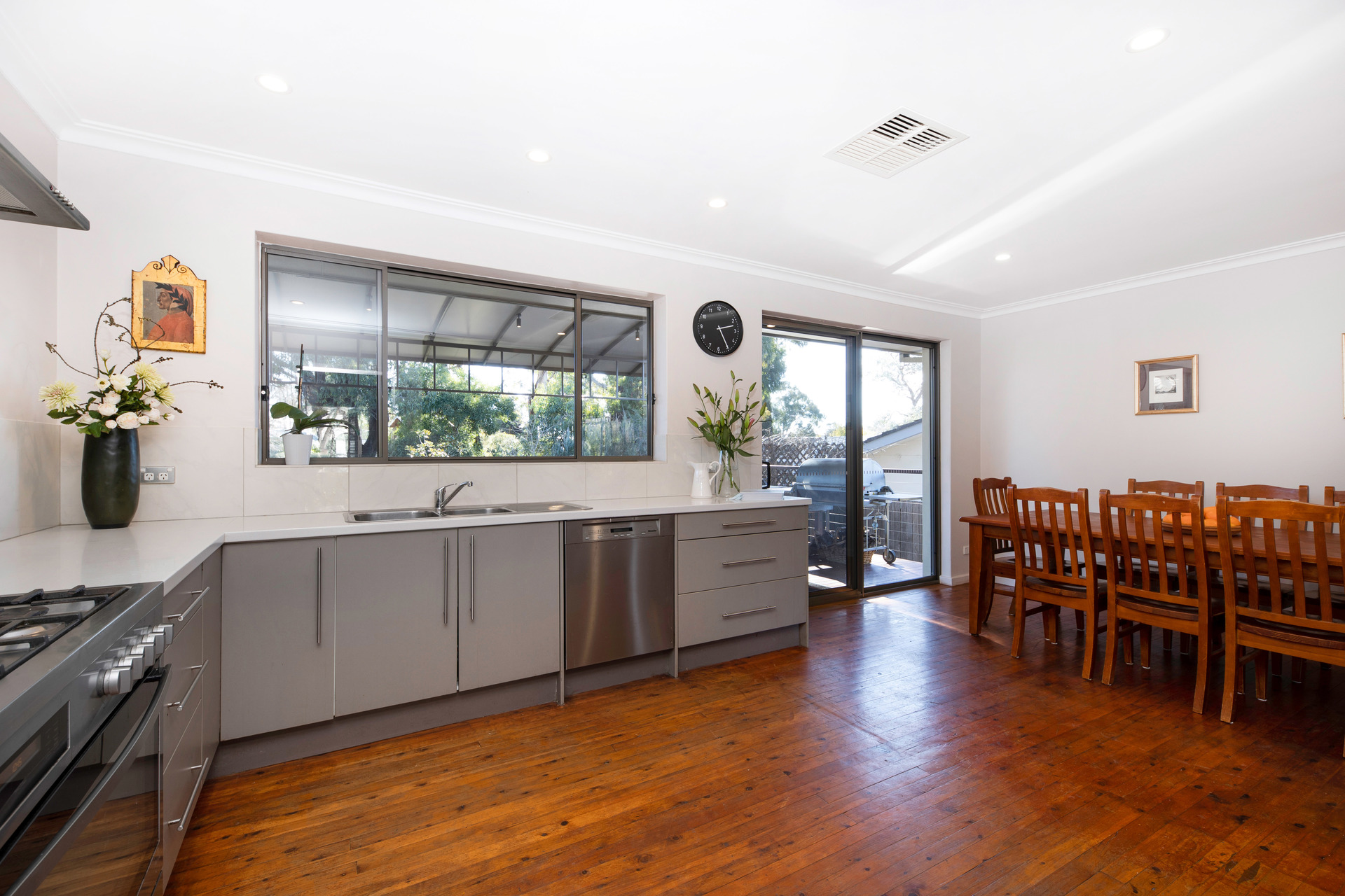 12 Morehead Street, Curtin ACT 2605, Curtin - Thumbnail 7
