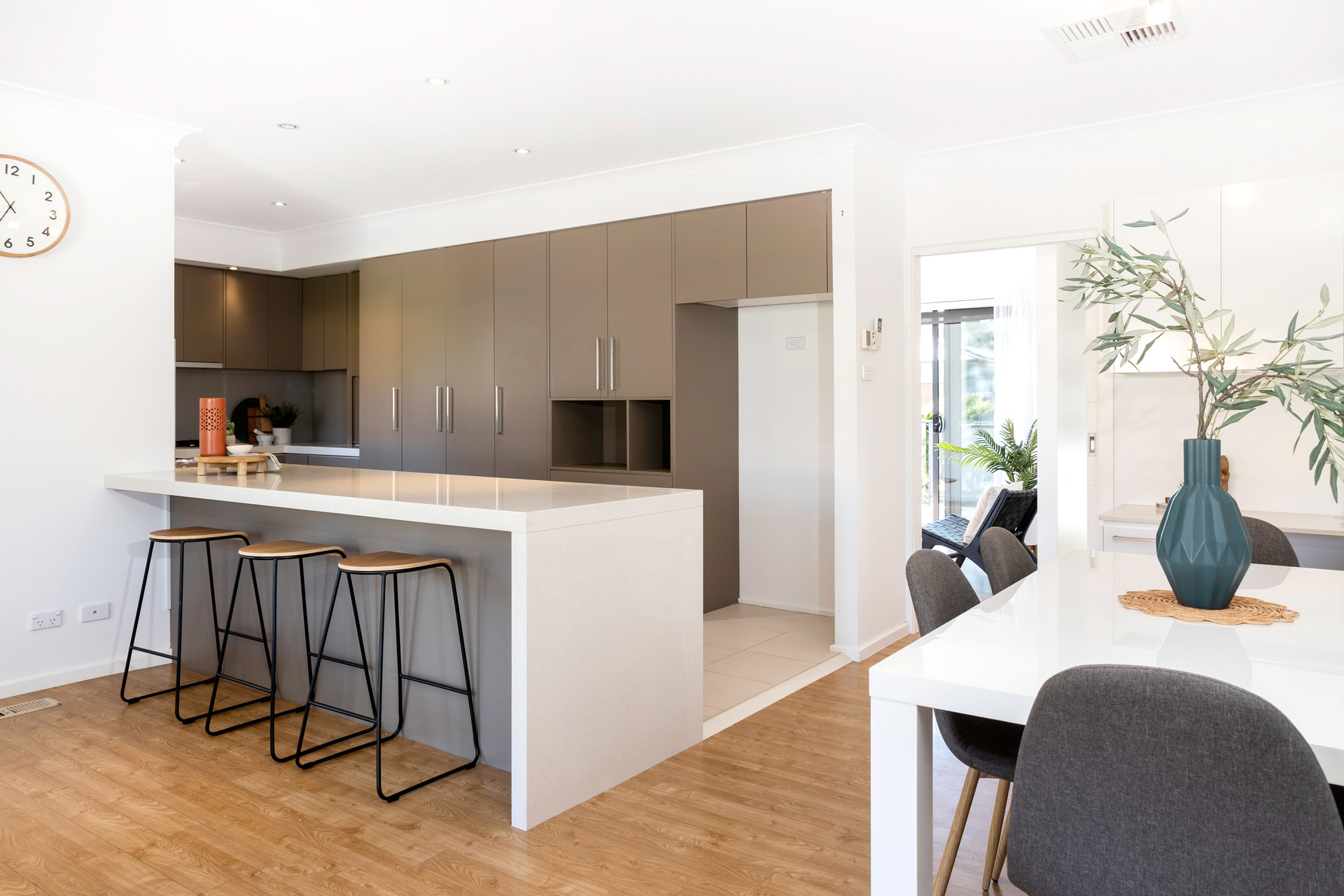 13 Derwent Street, Lyons ACT 2606, Lyons - Thumbnail 8