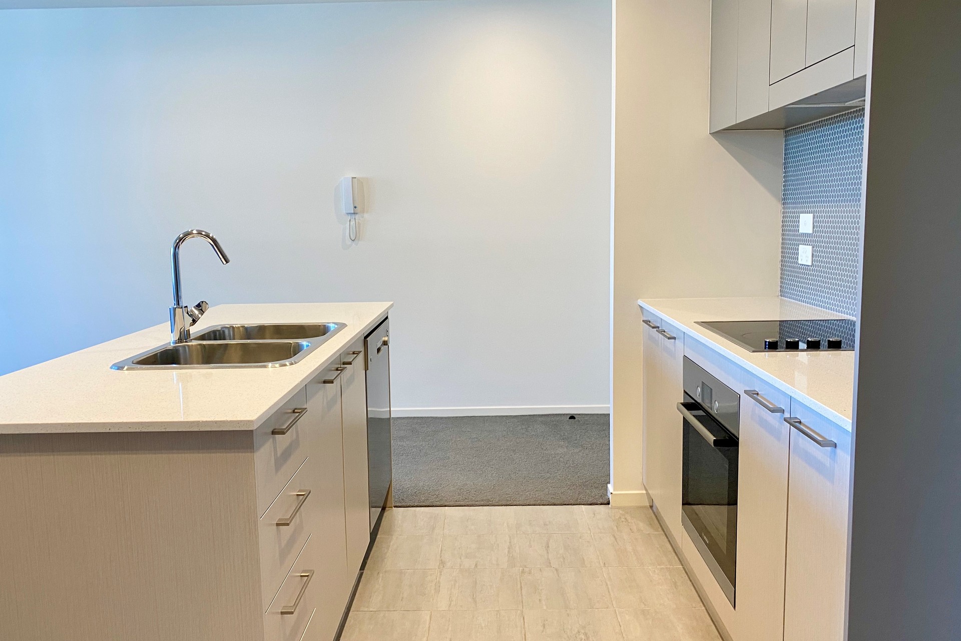 50/7 Irving Street, Phillip ACT 2606, Phillip - Thumbnail 3