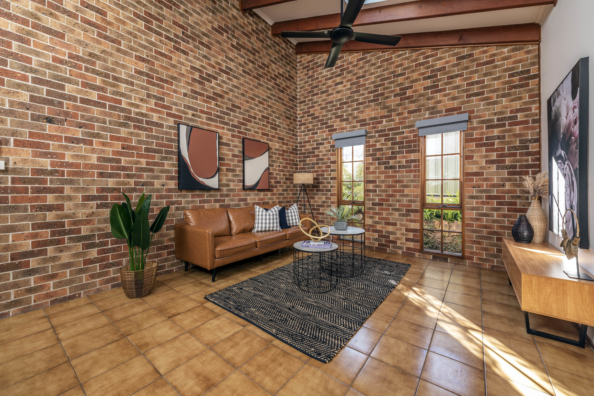 46 Chataway Crescent, Fadden ACT 2904, Fadden - Thumbnail 6