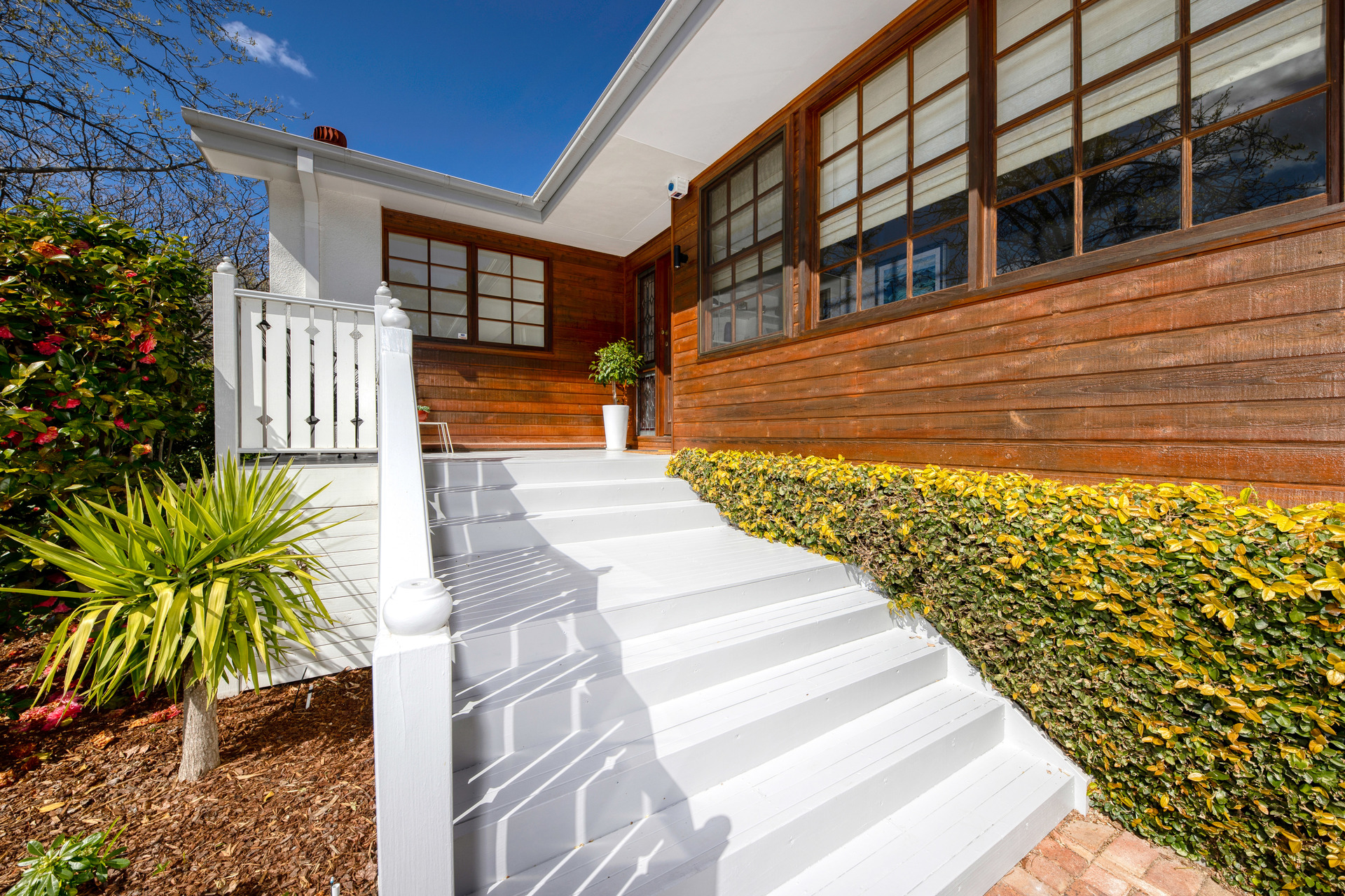 4 Boucaut Place, Curtin ACT 2605, Curtin - Thumbnail 2