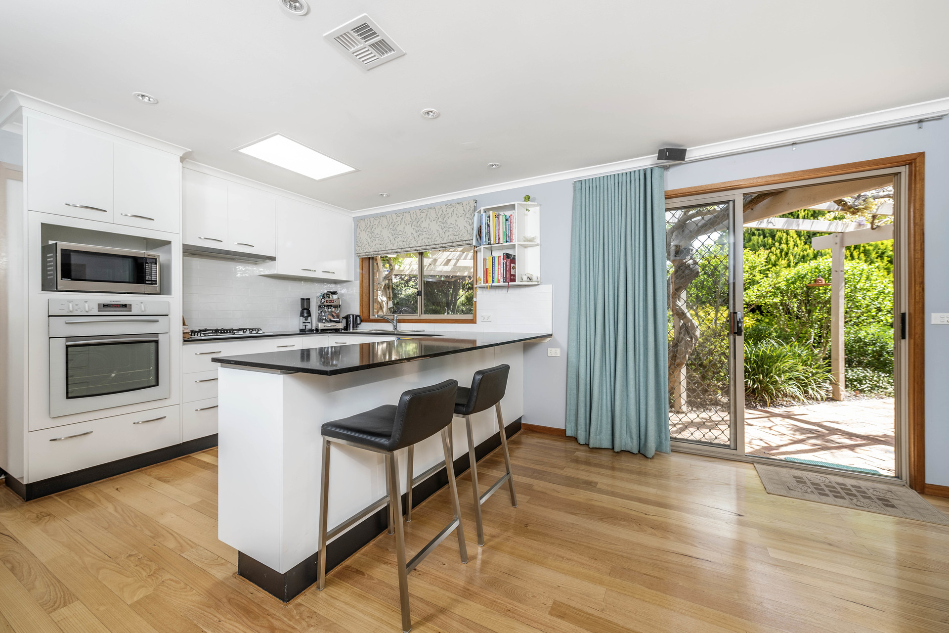 13 Harkness Street, Monash ACT 2904, Monash - Thumbnail 4