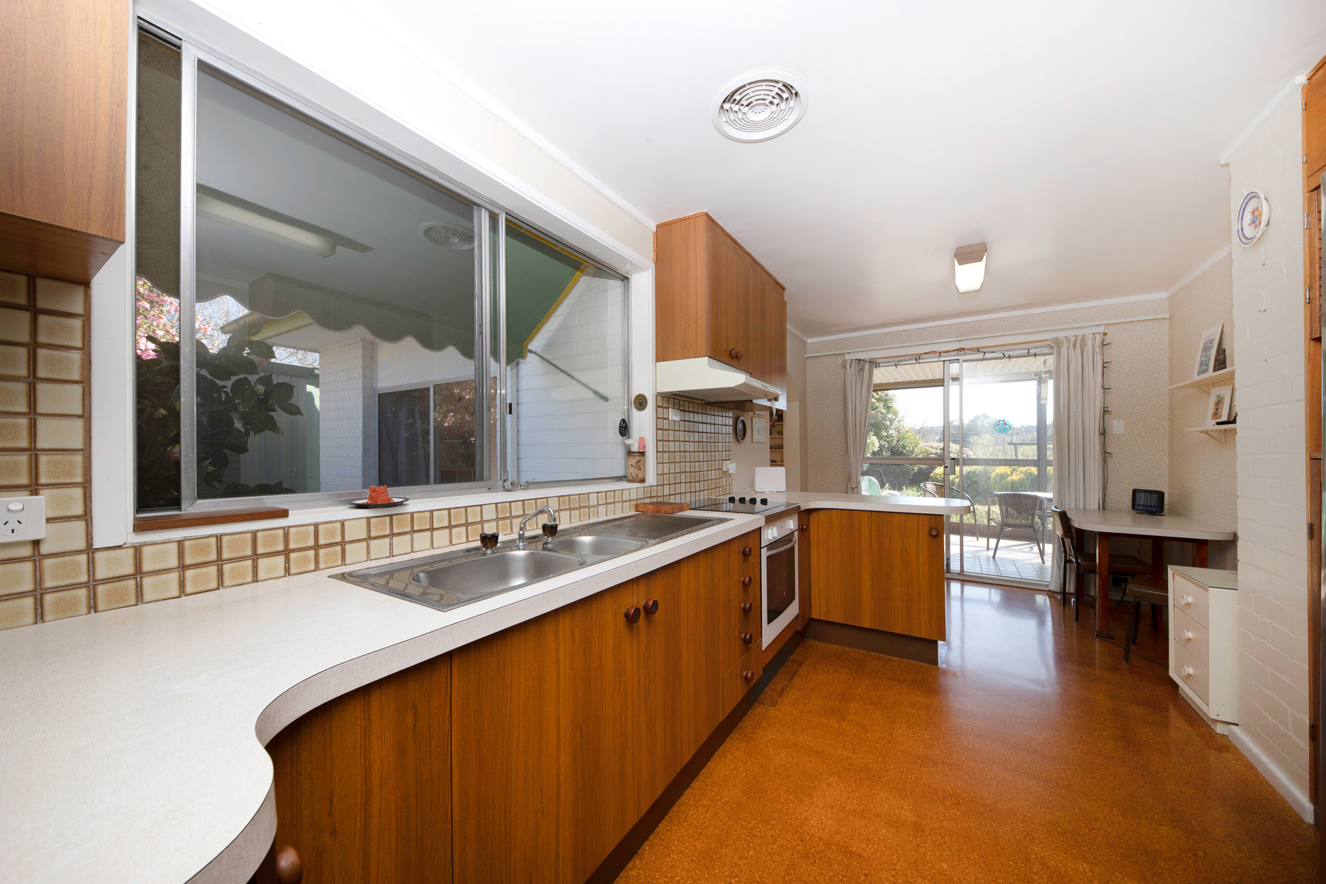 9 Heales Place, Curtin ACT 2605, Curtin - Thumbnail 6