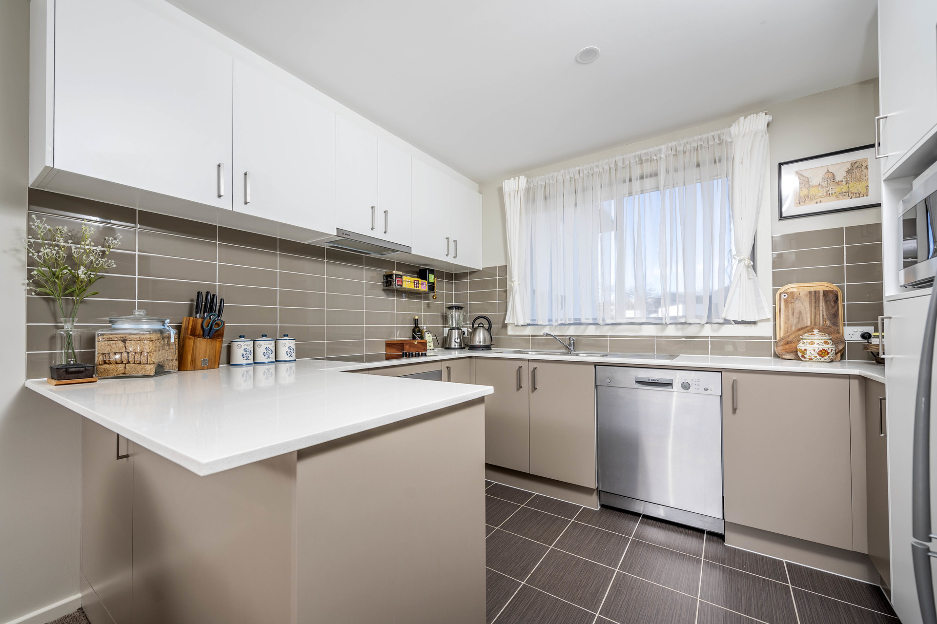 6/16 Berrigan Crescent, O'connor ACT 2602, O'Connor - Thumbnail 3