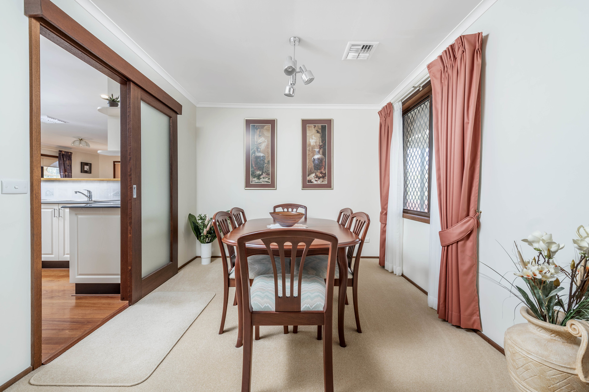 1 Bow Place, Fadden ACT 2904, Fadden - Thumbnail 3