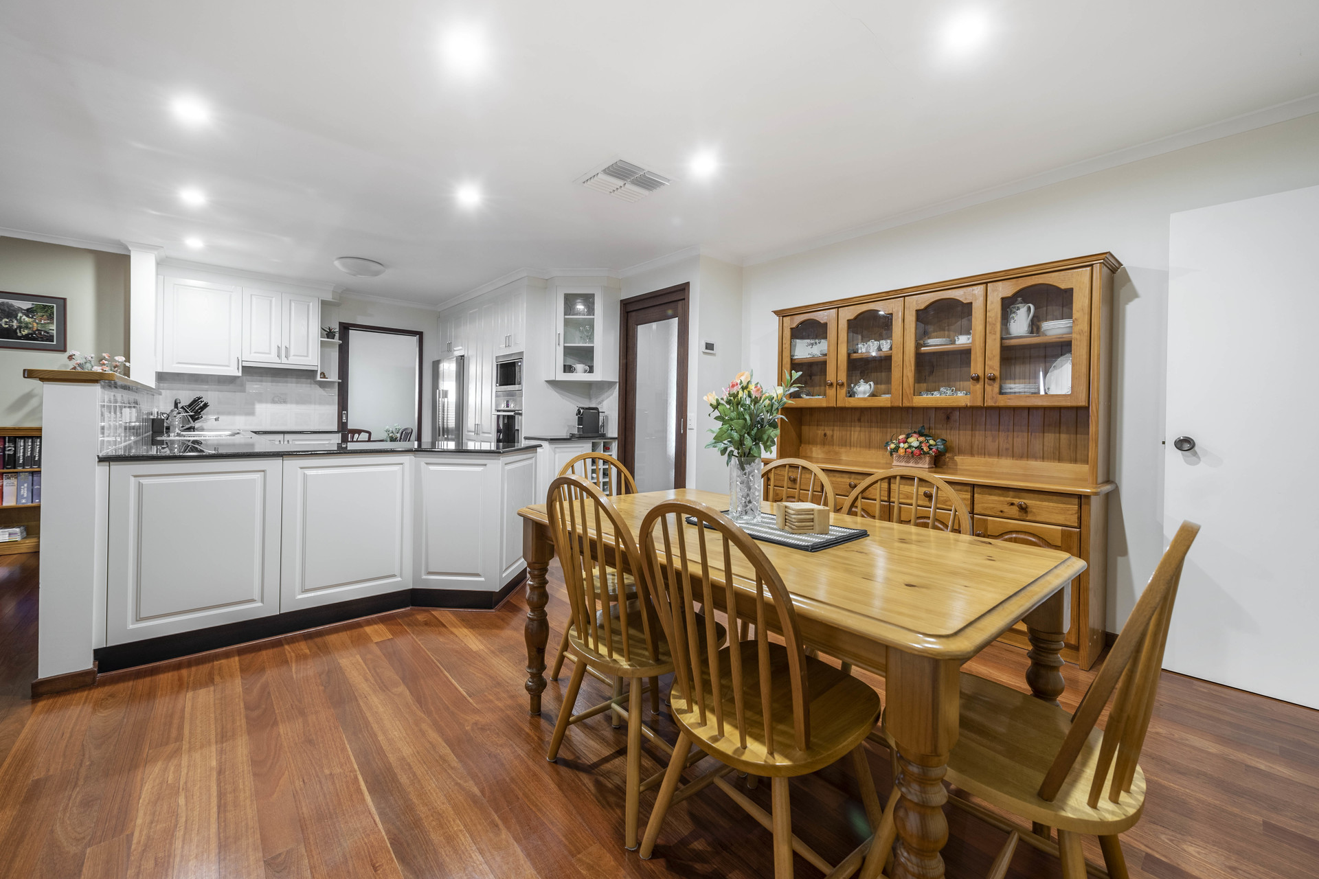 1 Bow Place, Fadden ACT 2904, Fadden - Thumbnail 7