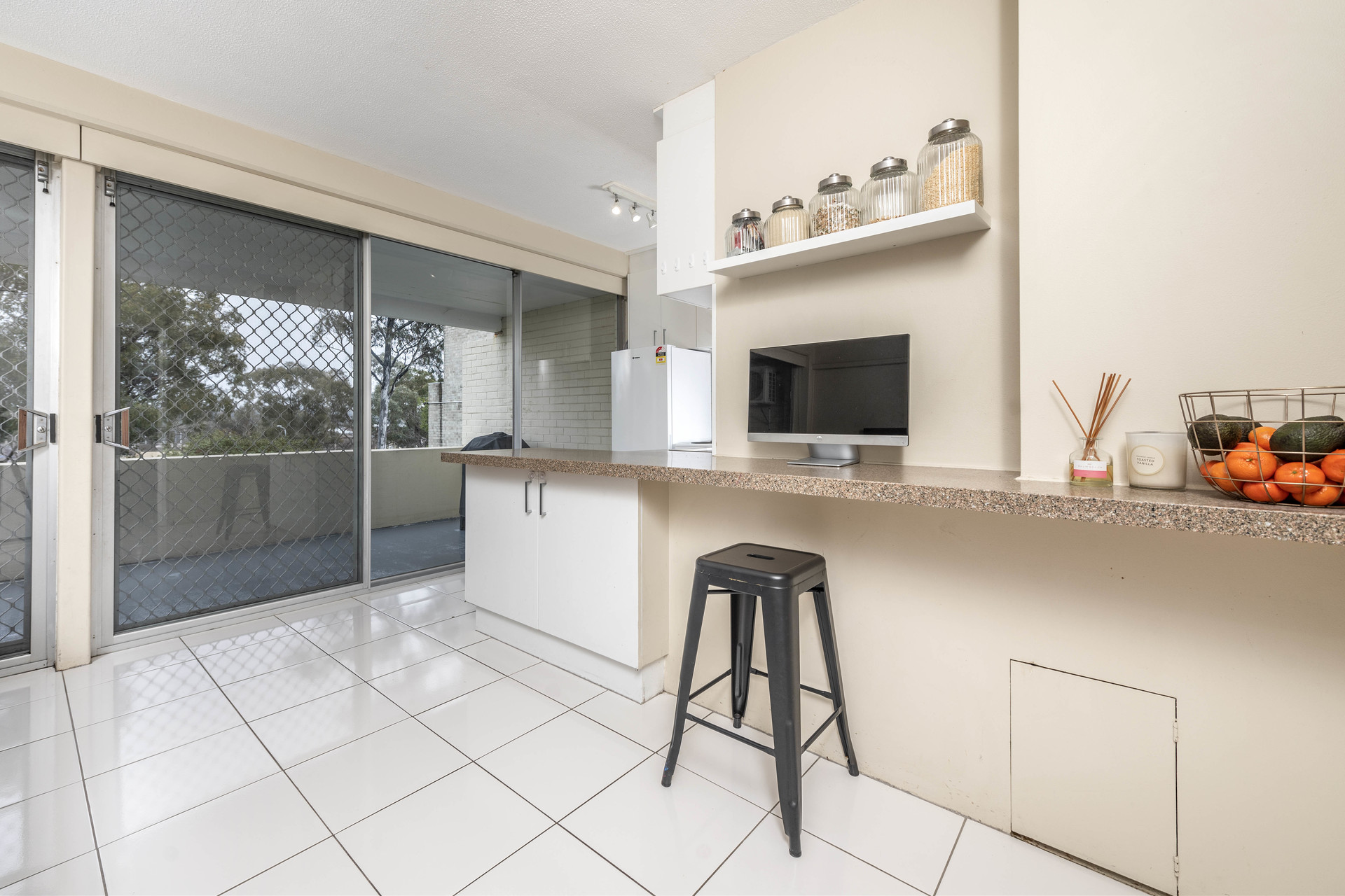 3/6 Wilkins Street, Mawson ACT 2607, Mawson - Thumbnail 2