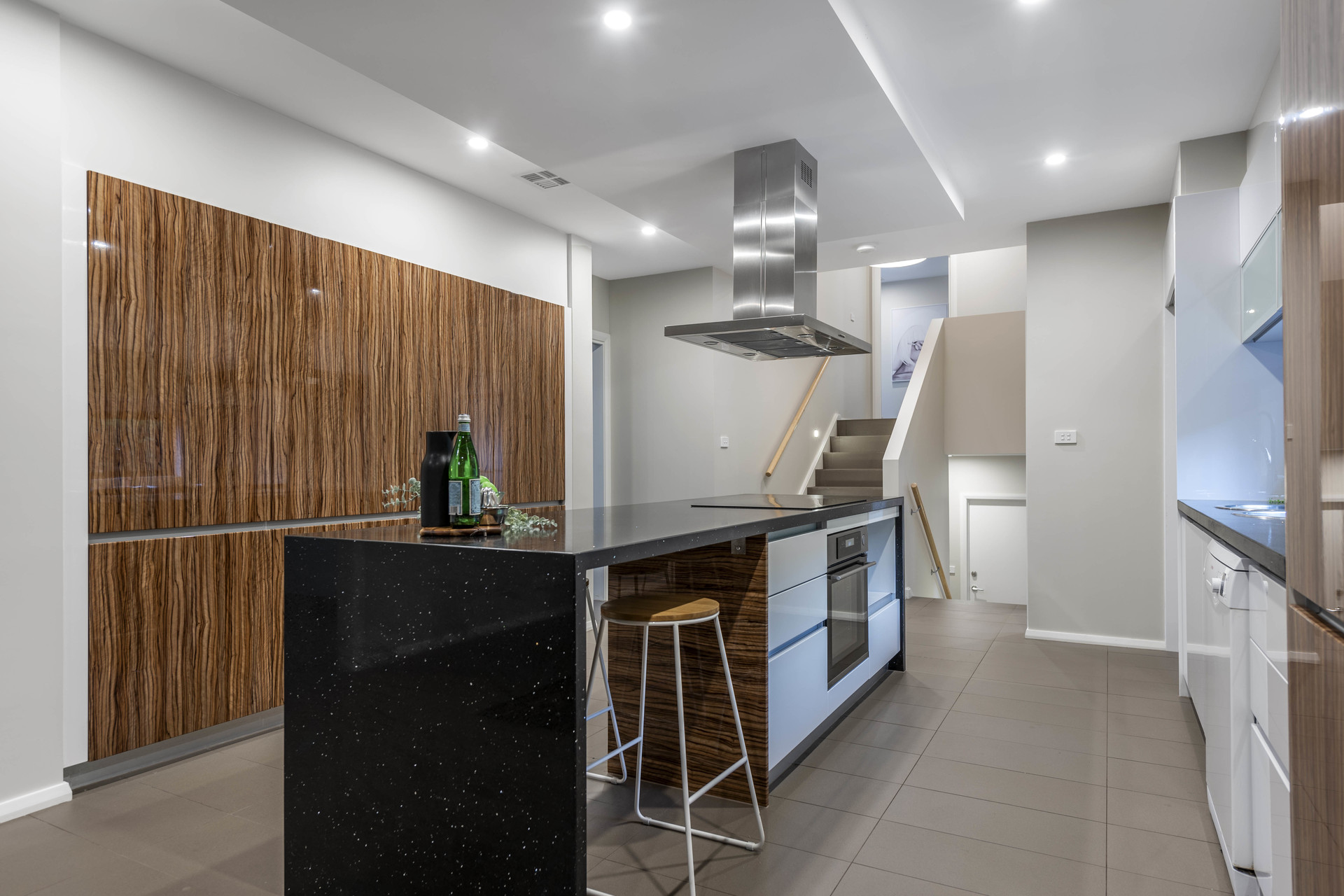 33 Narrambla Terrace, Lawson ACT 2617, Lawson - Thumbnail 3