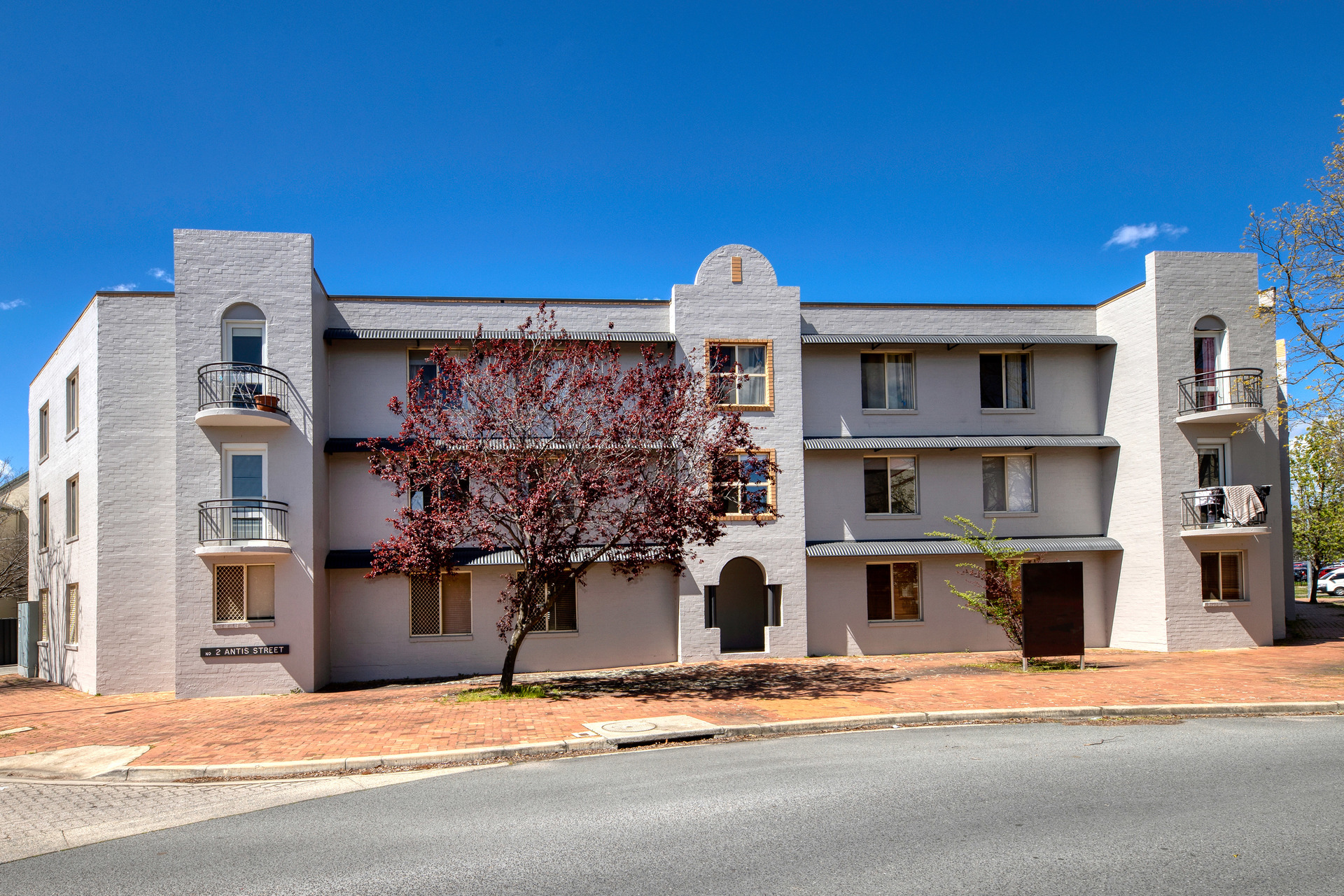 15/2 Antis Street, Phillip ACT 2606, Phillip - Thumbnail 2