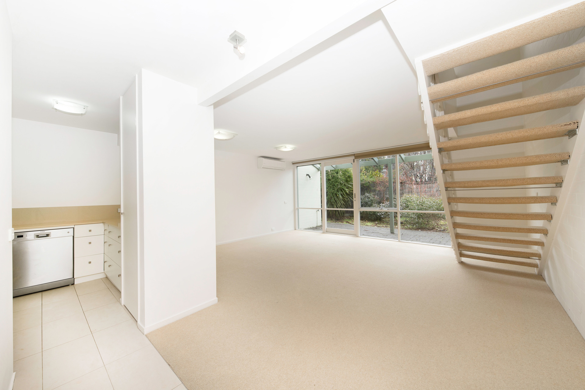 24/26 Marr Street, Pearce ACT 2607, Pearce - Thumbnail 3